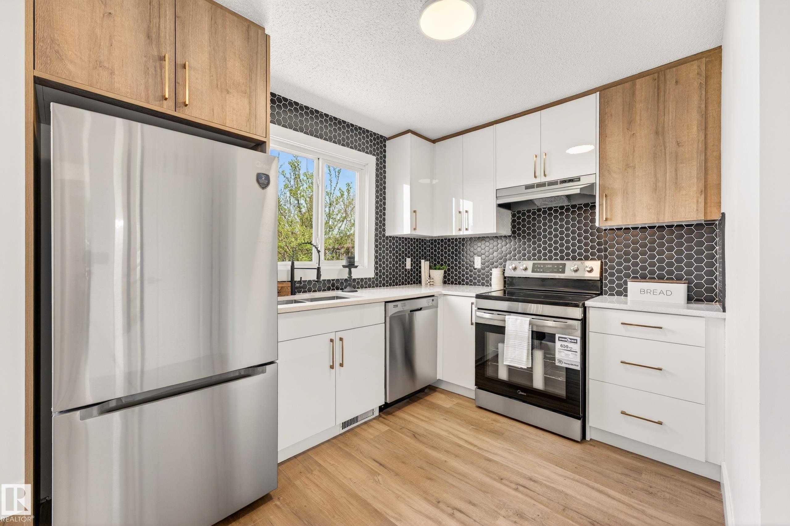 17312 108 Street NW, Baturyn, Edmonton