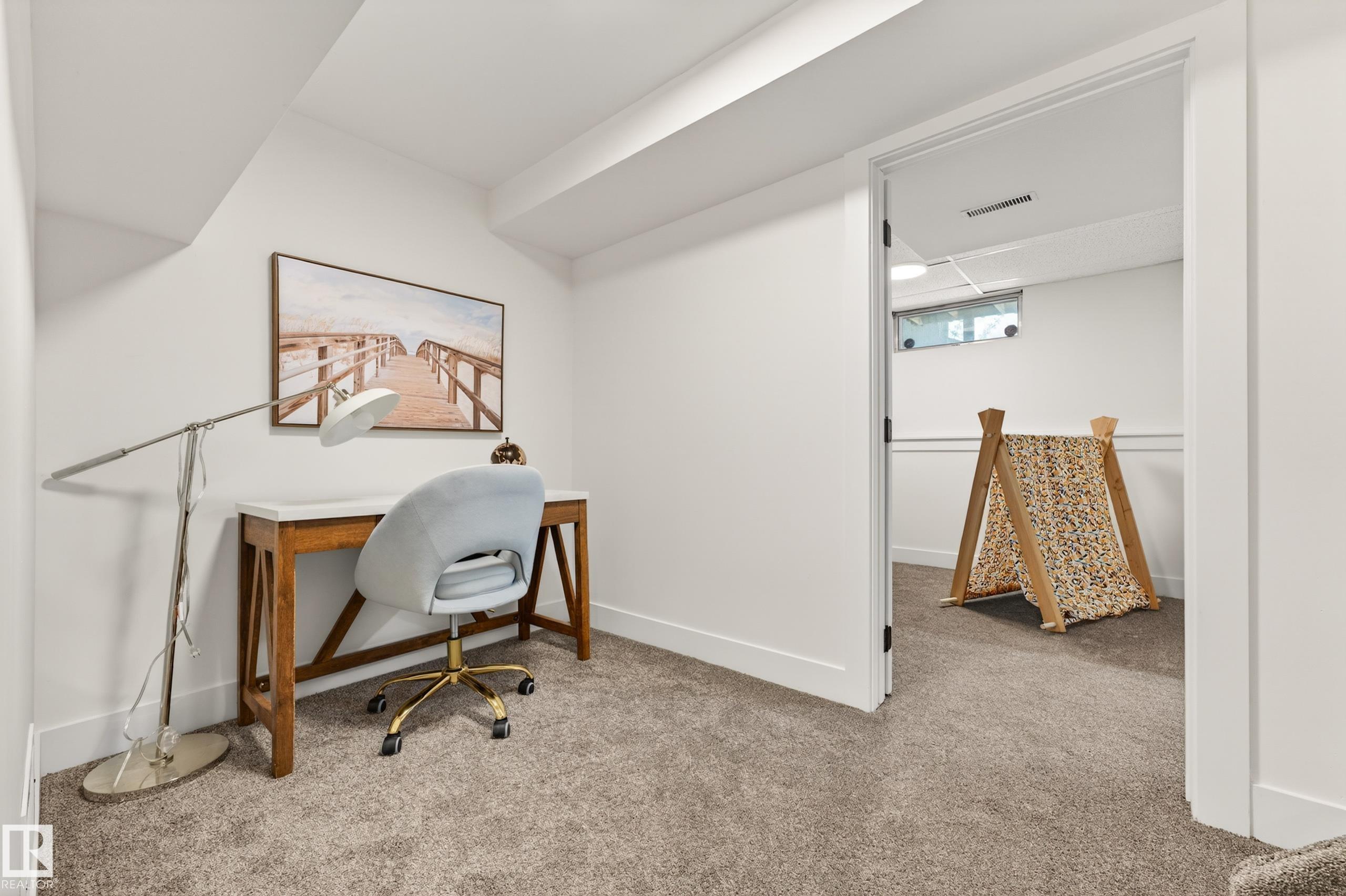 Photo 33 at 17312 108 Street NW, Baturyn, Edmonton