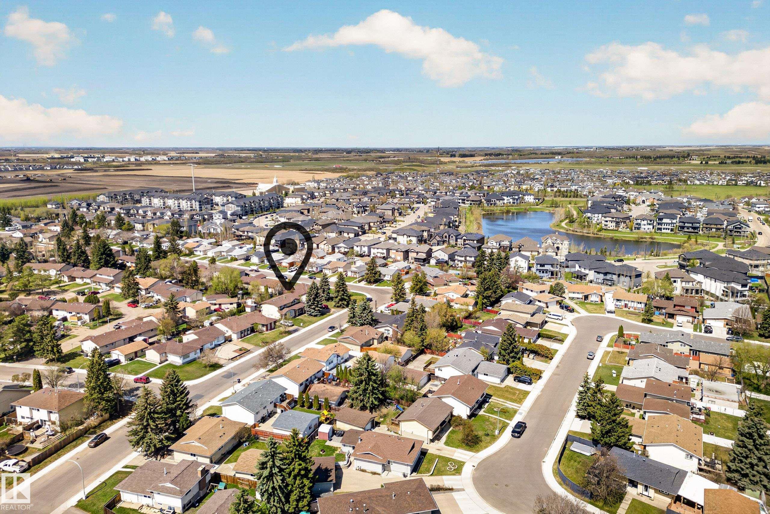Photo 7 at 17312 108 Street NW, Baturyn, Edmonton