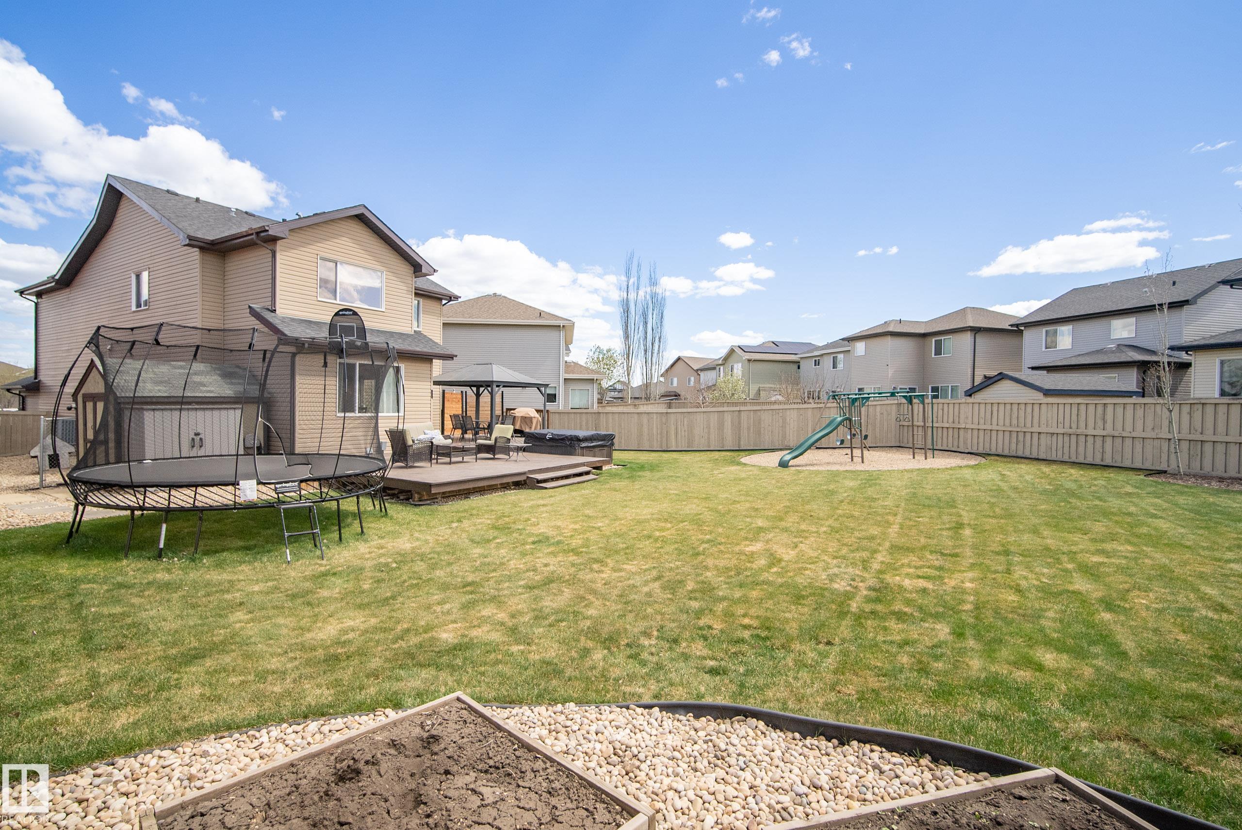 https://zimg.paragon.ice.com/ParagonImages/Property/PM/RAE/225400659/53/0/0/7c66f147d71eab330dcac5e8faa28cc1/1/3f42c83c317035563c97f40f98c02a69/225400659-84a31697-f3c7-4995-bff2-bffd9127ff87.JPG