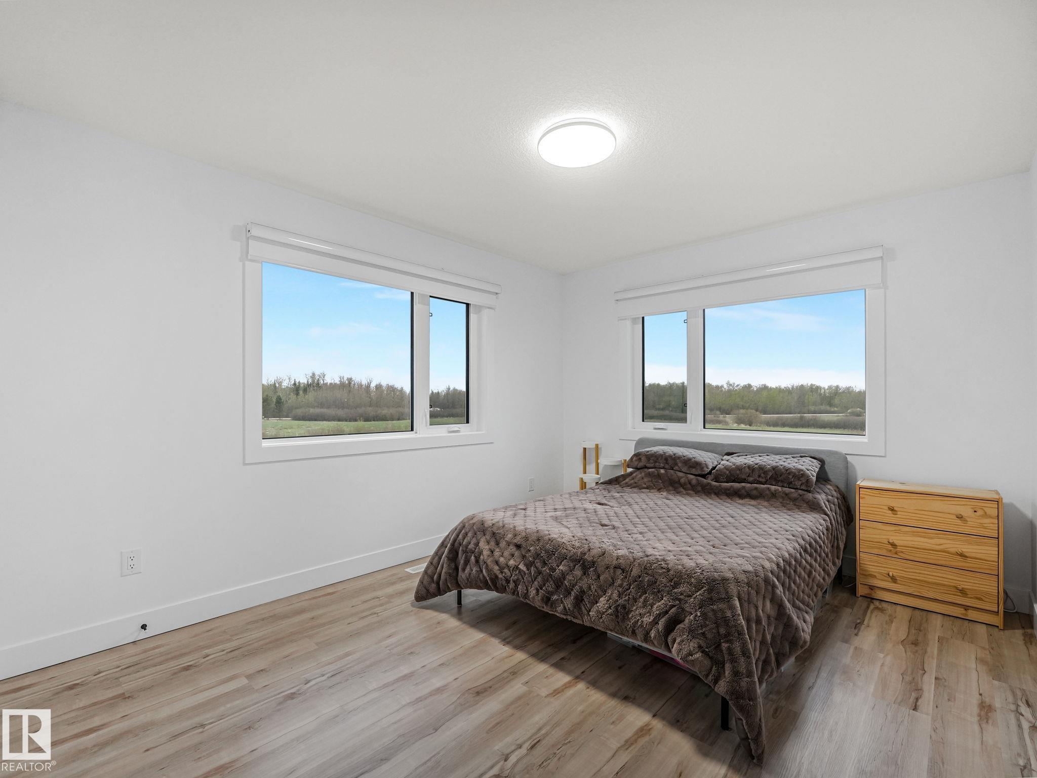 Photo 37 at 60 - 23412 Twp Rd 505, Rock Crest Estates, Rural Leduc County