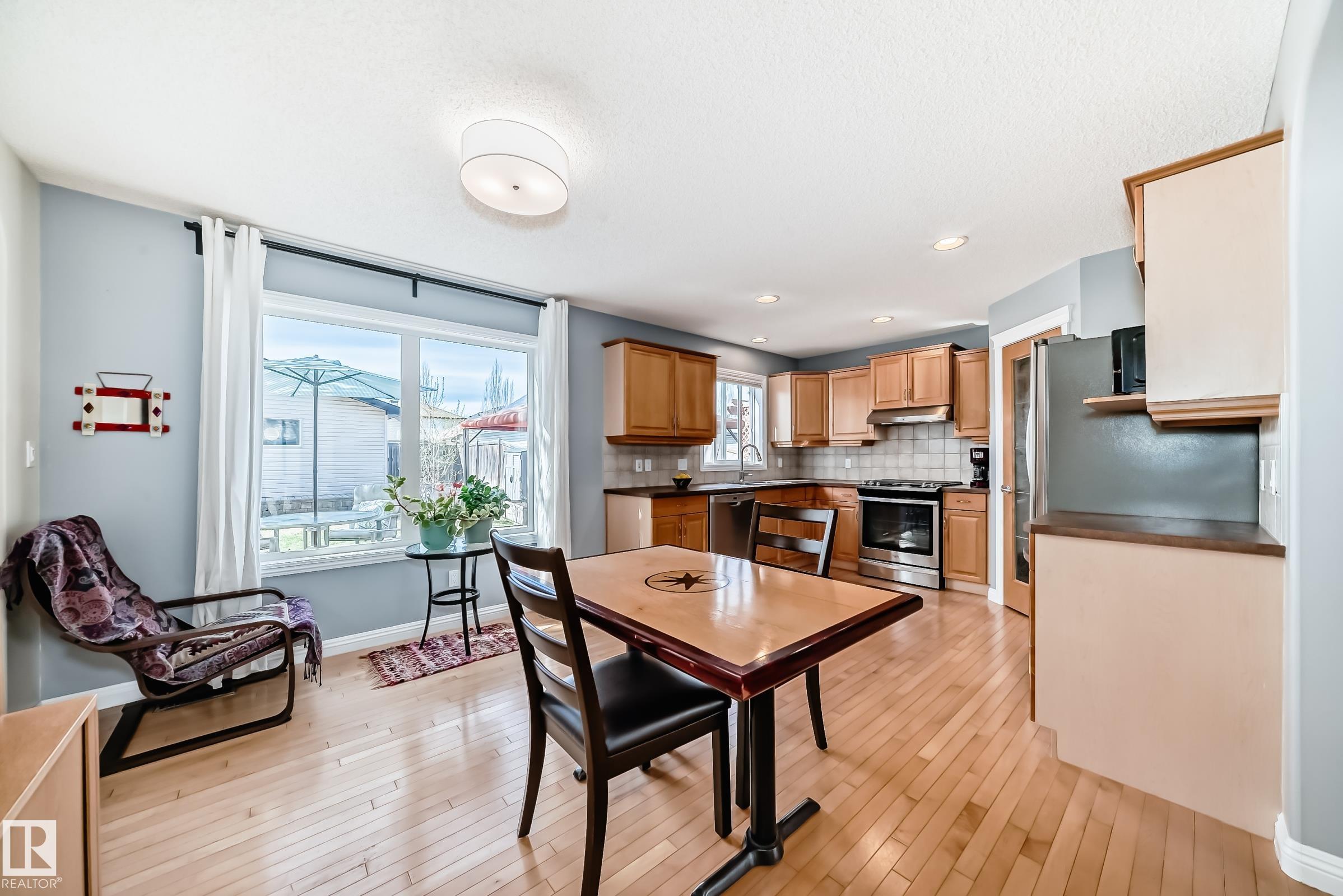 Photo 13 at 5333 Terwillegar Boulevard NW, South Terwillegar, Edmonton