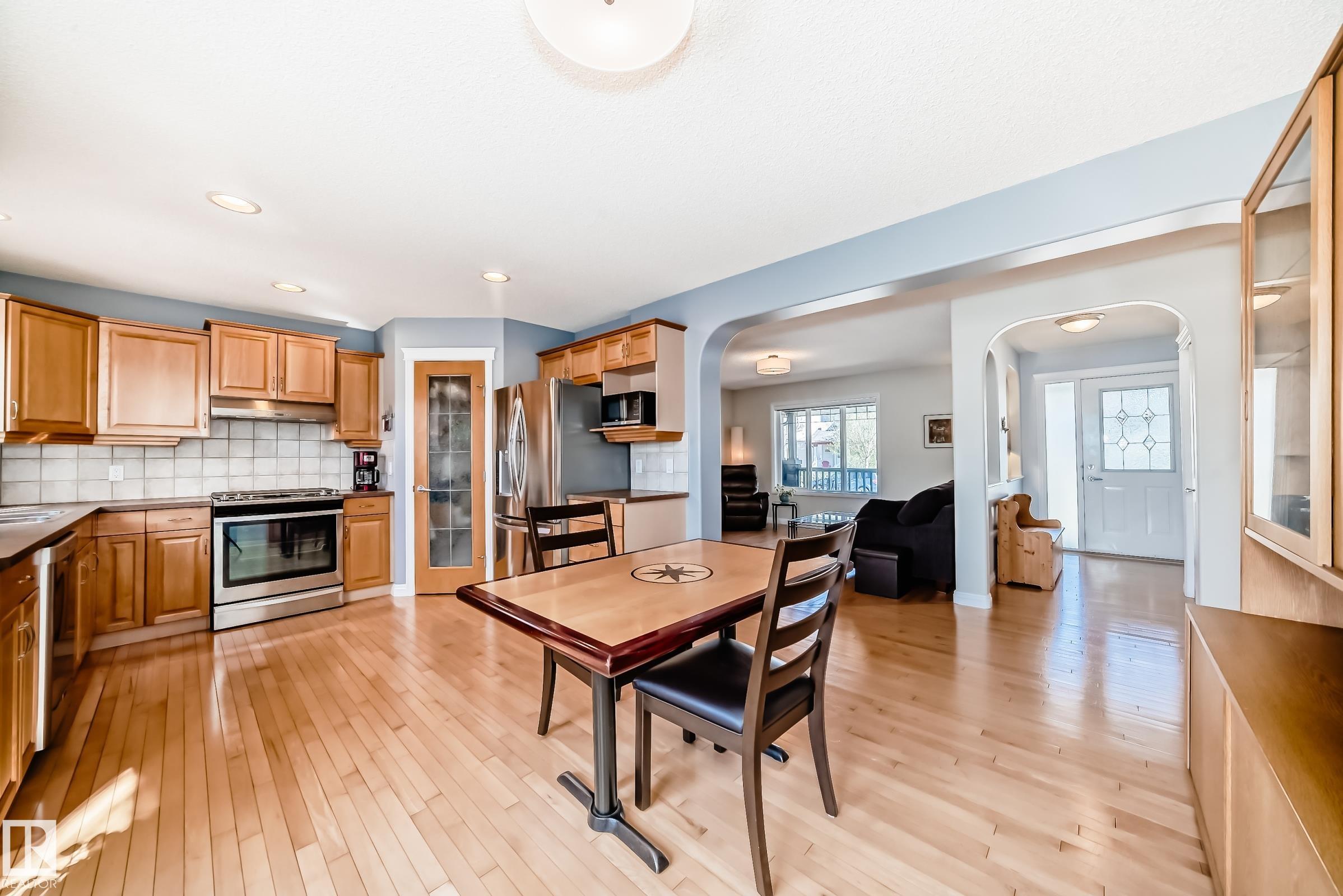 Photo 14 at 5333 Terwillegar Boulevard NW, South Terwillegar, Edmonton