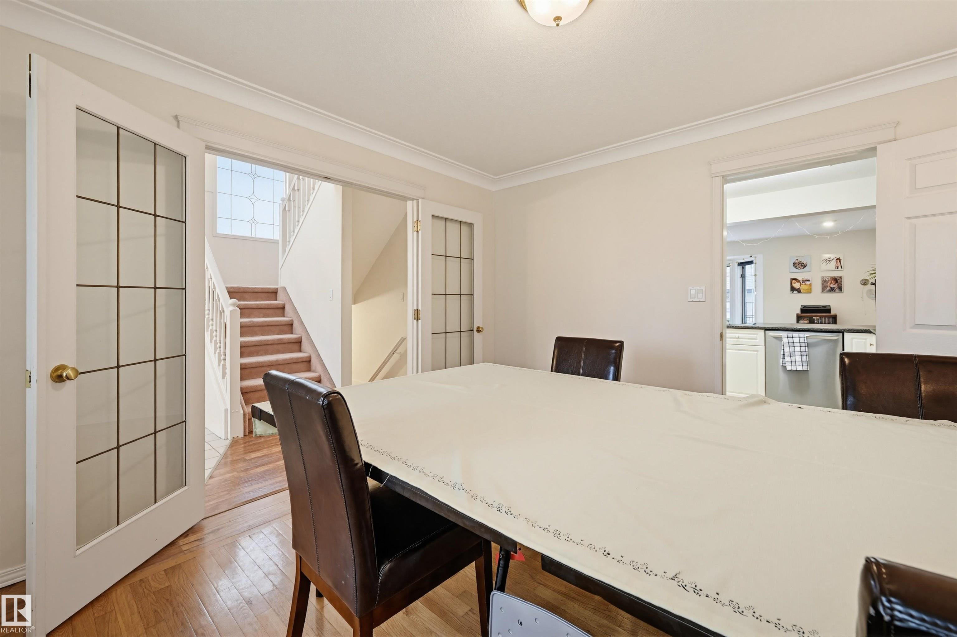 https://zimg.paragon.ice.com/ParagonImages/Property/PM/RAE/225400668/13/0/0/735a684be9884f22e8def5f86514a1dc/1/a3b4b808165de754cf694df5ba050740/225400668-08a08bc3-29f5-47fb-a469-51a7632b792f.JPG