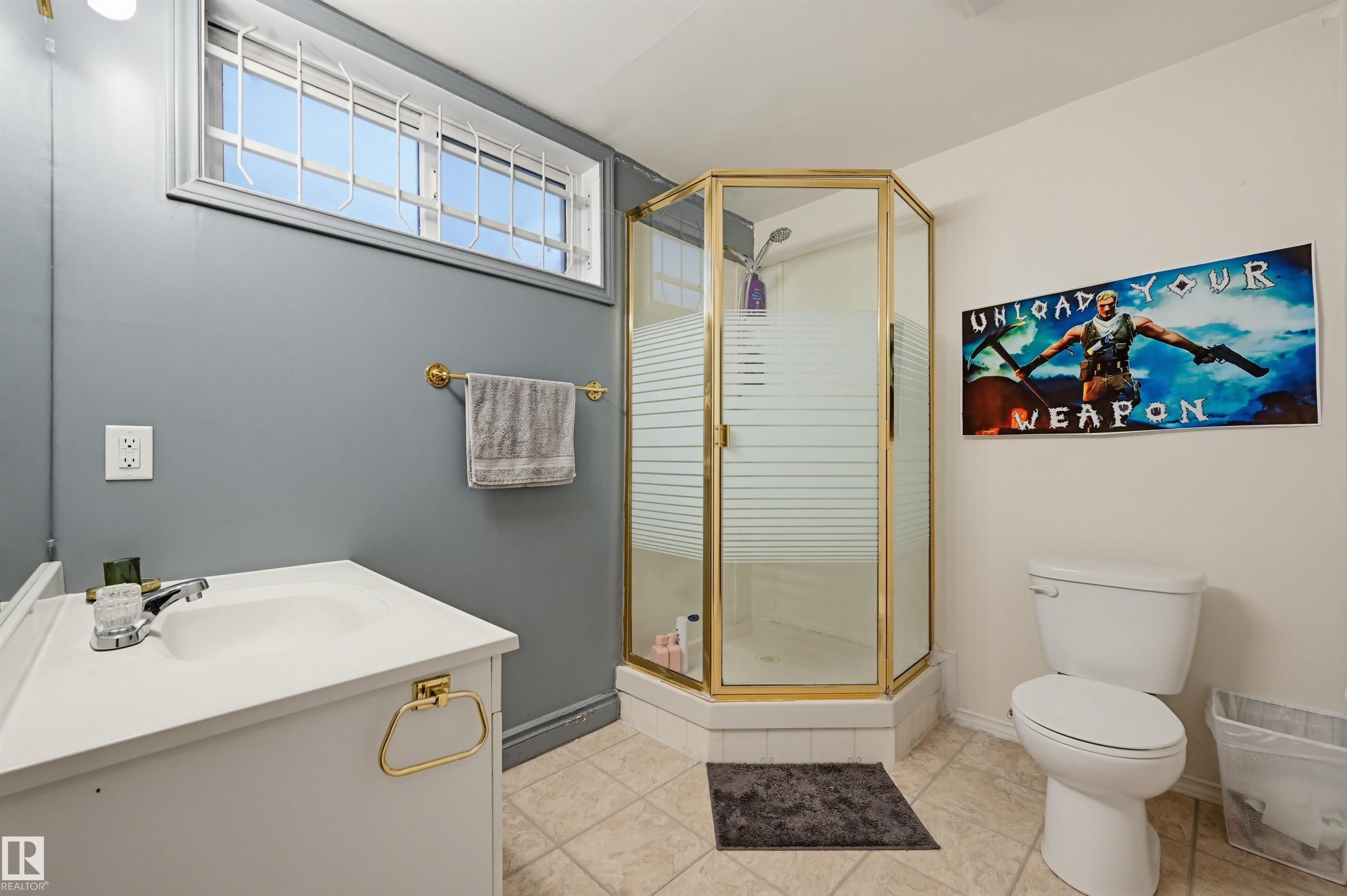 https://zimg.paragon.ice.com/ParagonImages/Property/PM/RAE/225400668/30/0/0/f7902b820460afed0cb5e3a631f98891/1/a3b4b808165de754cf694df5ba050740/225400668-90be9a50-54e7-4944-b223-726c0260e4ca.JPG