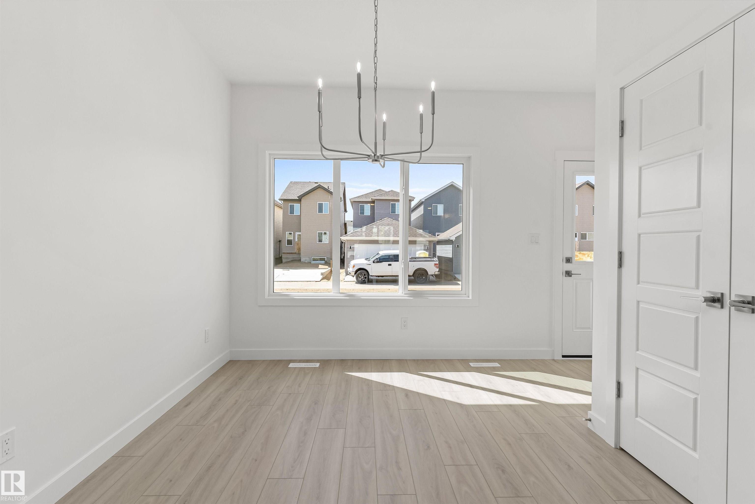 Photo 11 at 20623 43 Avenue NW, Edgemont, Edmonton
