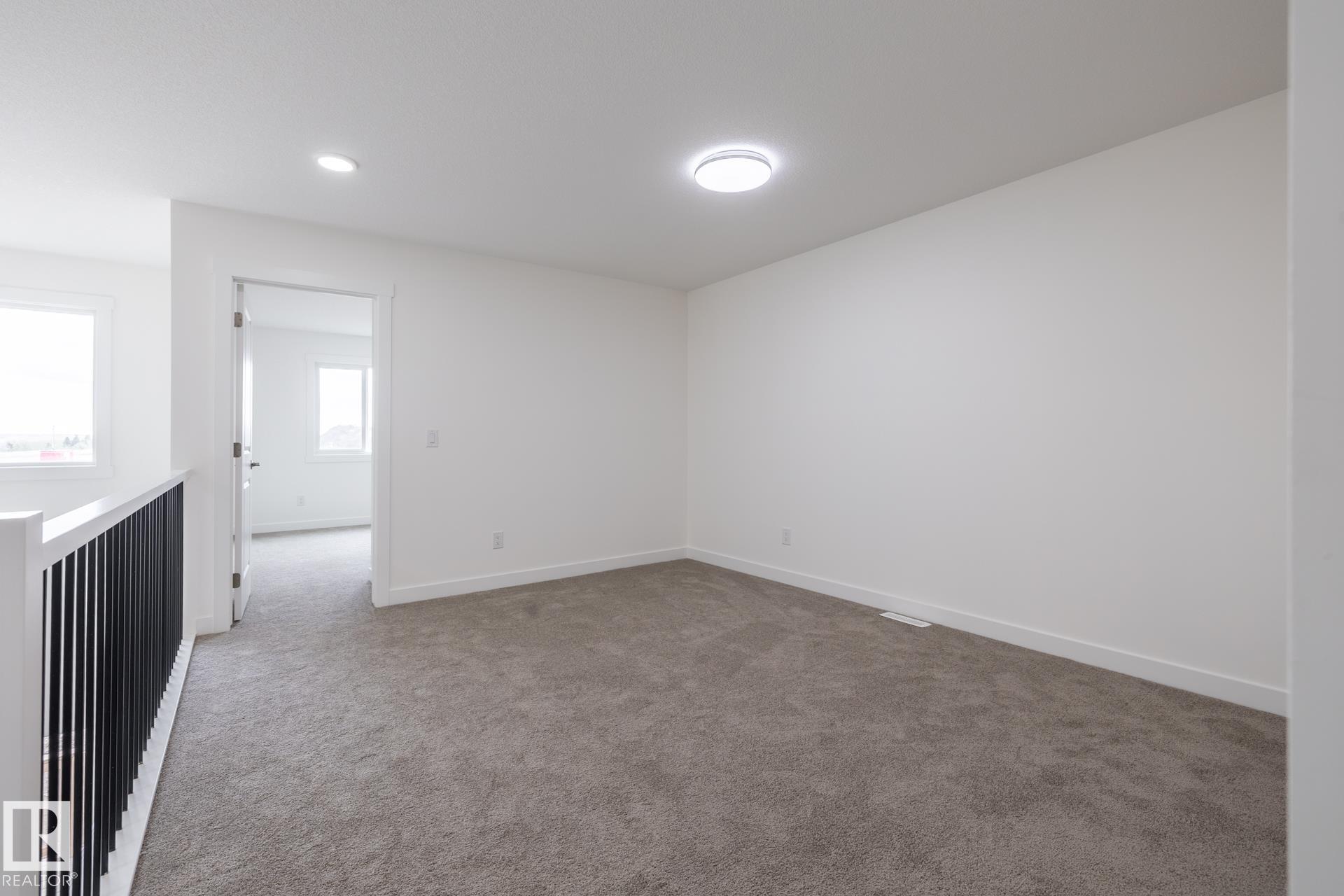 https://zimg.paragon.ice.com/ParagonImages/Property/PM/RAE/225400677/12/0/0/46becec3d9ea94242672b29e03bd6299/1/bb4111421f4b3e9d155e97863c71bad4/225400677-b54388fb-5ee0-48af-b6f6-d2755982236d.JPG