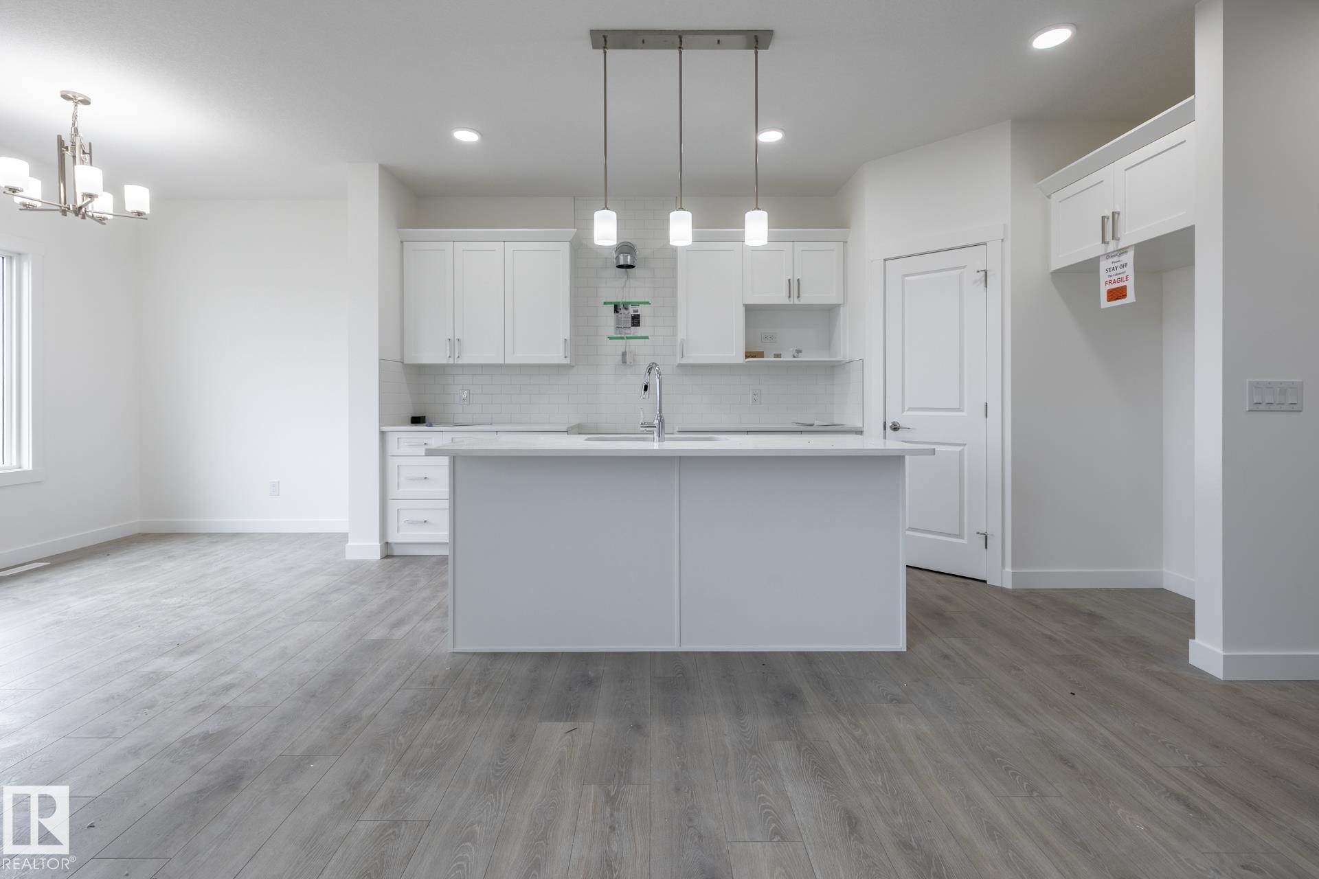 Picture for 319 157 AV NE