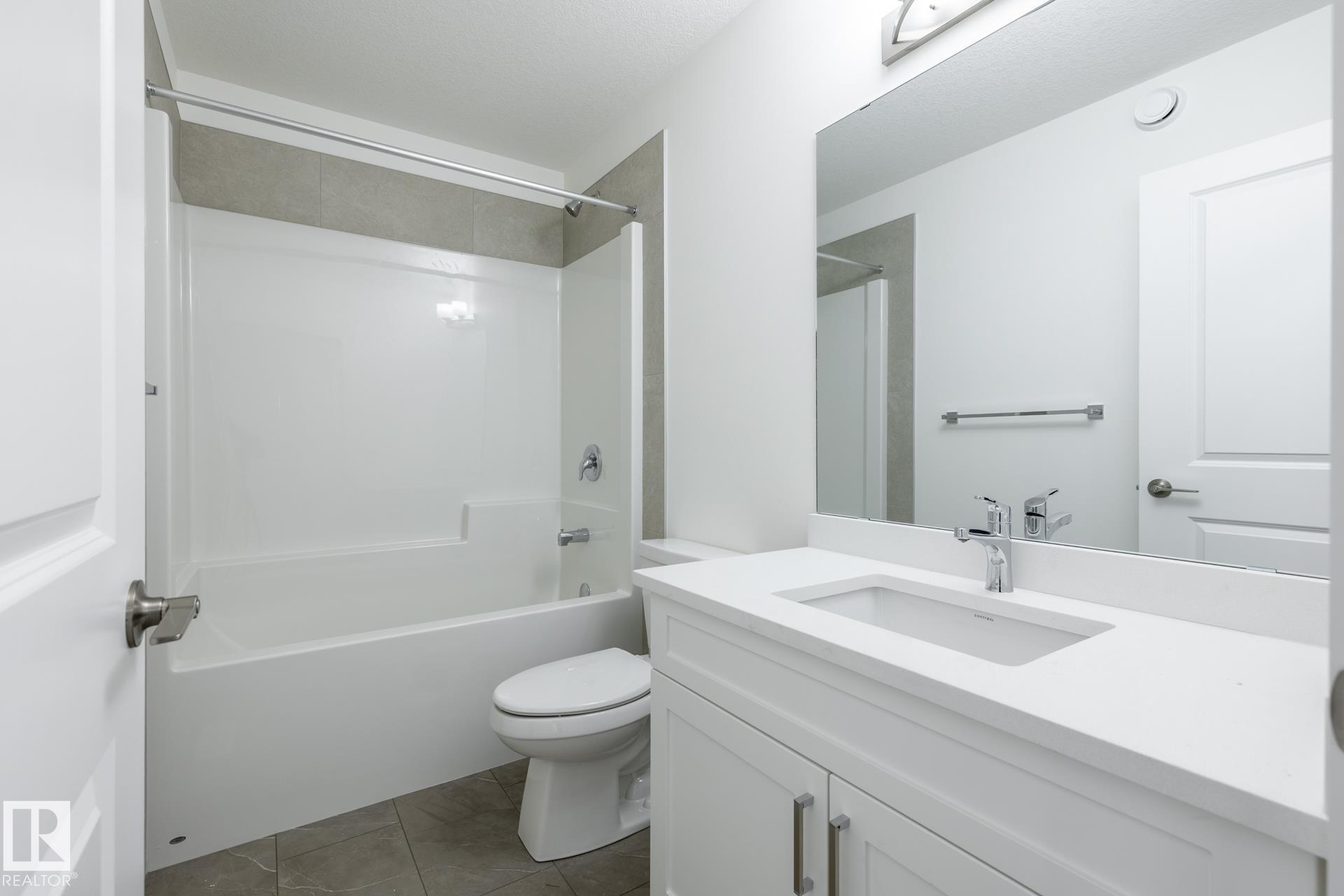 https://zimg.paragon.ice.com/ParagonImages/Property/PM/RAE/225400677/8/0/0/ce3e1a00bd715fb0754cf705f2e28f62/1/bb4111421f4b3e9d155e97863c71bad4/225400677-ccb624ae-4c17-41c4-99ff-a55594f44a1a.JPG