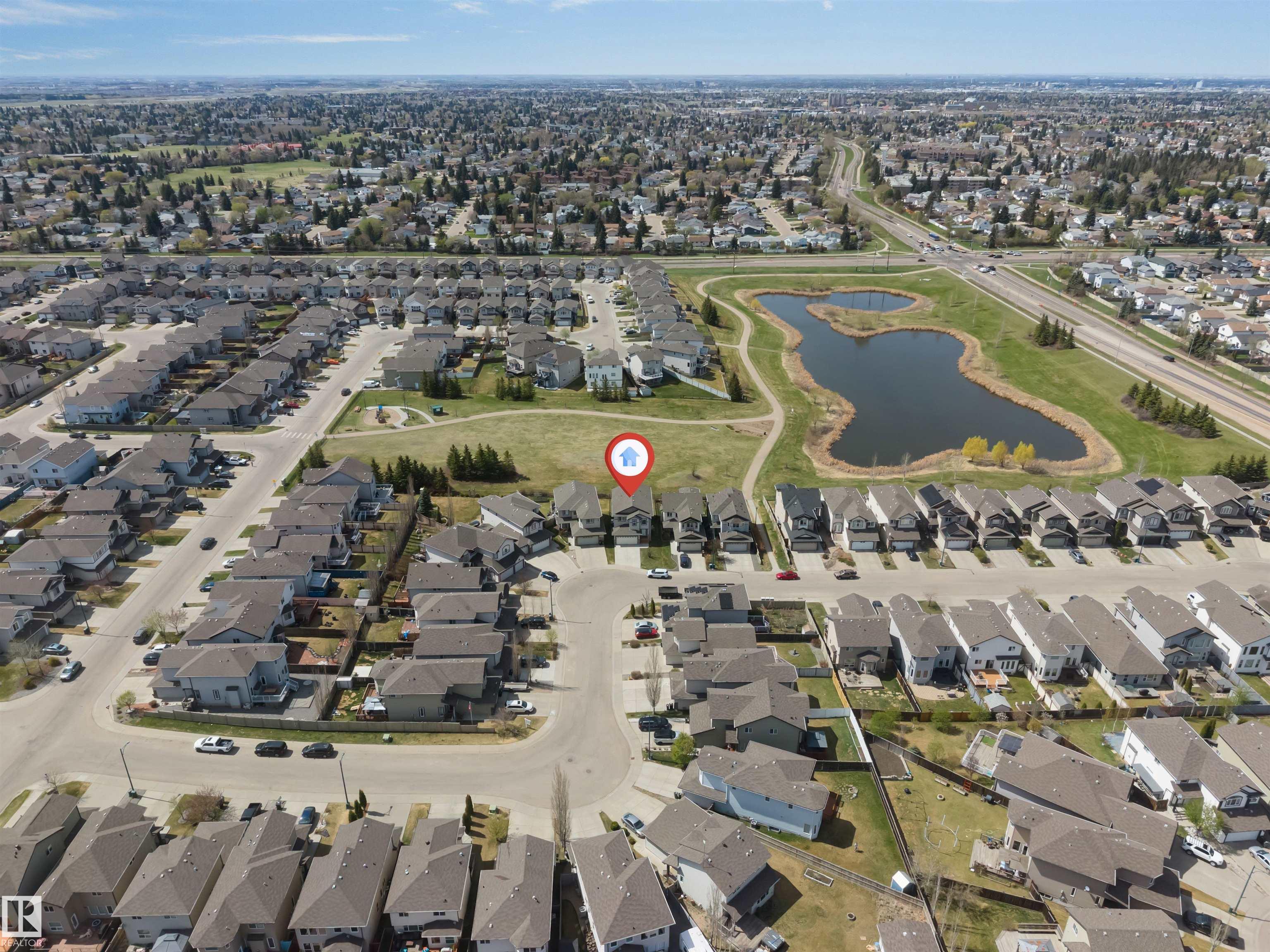 https://zimg.paragon.ice.com/ParagonImages/Property/PM/RAE/225400681/12/0/0/bbd1b2d9af73d772e6cf44016be5a0c1/1/496ec35367591401a3ca016415ee36e5/225400681-6c1680d4-fa19-4e8a-8faa-1dce2ececb96.JPG