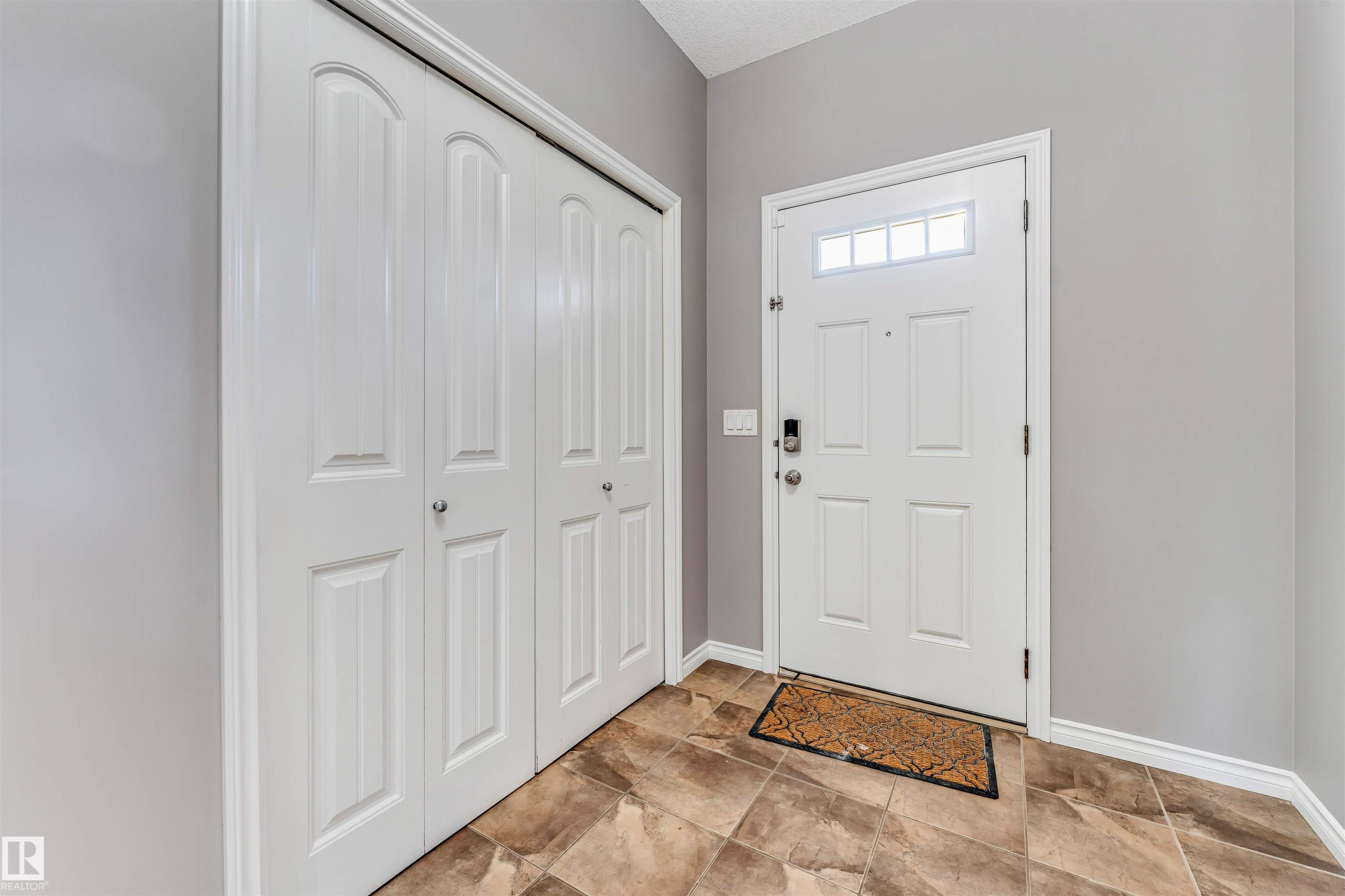 https://zimg.paragon.ice.com/ParagonImages/Property/PM/RAE/225400681/14/0/0/2dec77ec45758e08ea3fd3352a1156ad/1/496ec35367591401a3ca016415ee36e5/225400681-e15ed6d9-4c54-45ad-ad25-e40b39b6b6c7.JPG