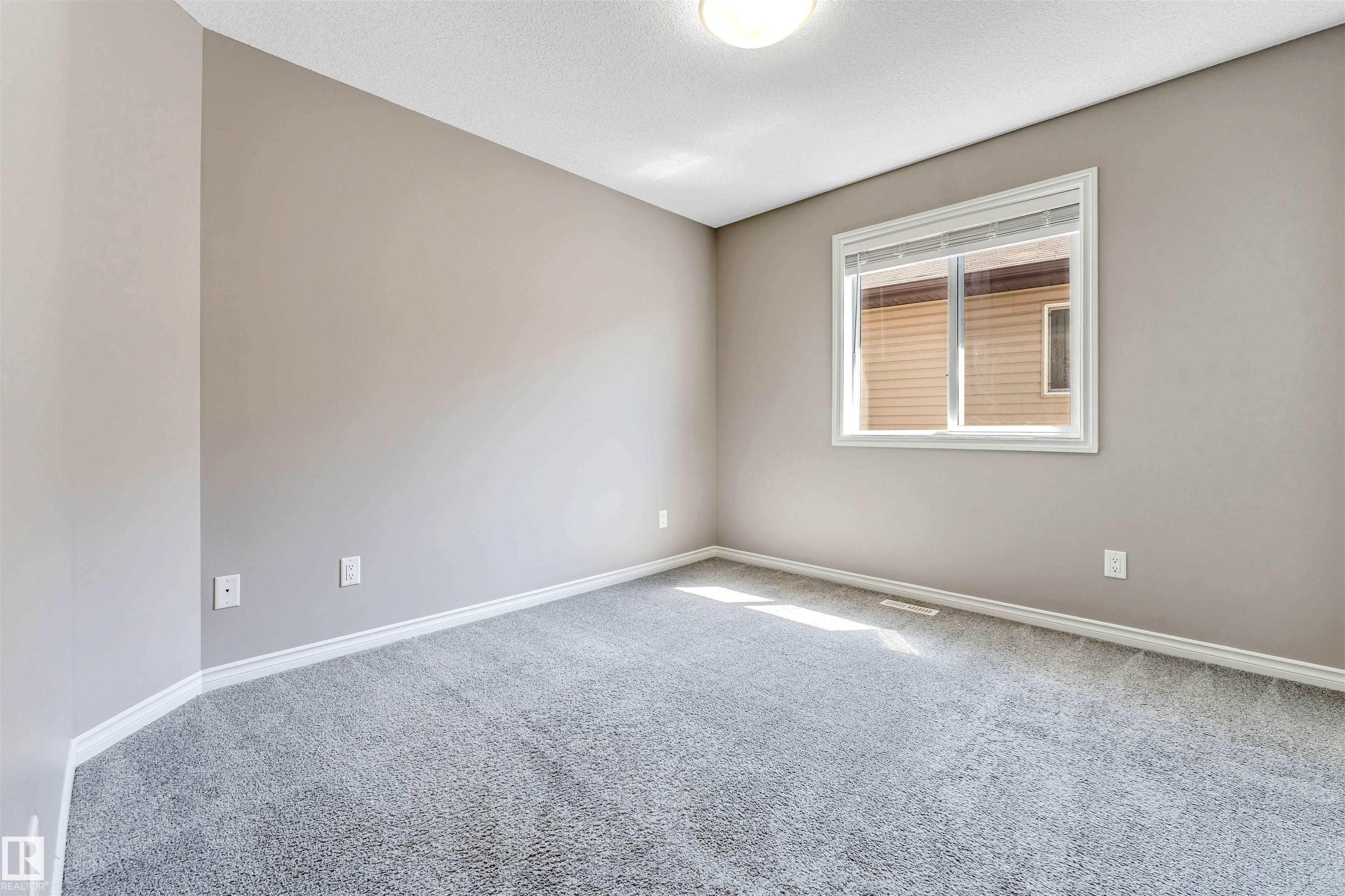 https://zimg.paragon.ice.com/ParagonImages/Property/PM/RAE/225400681/37/0/0/bfb053a48c59758930aaab267540c7b8/1/496ec35367591401a3ca016415ee36e5/225400681-1f11fbe4-439b-4600-a2a2-ca95ca815173.JPG