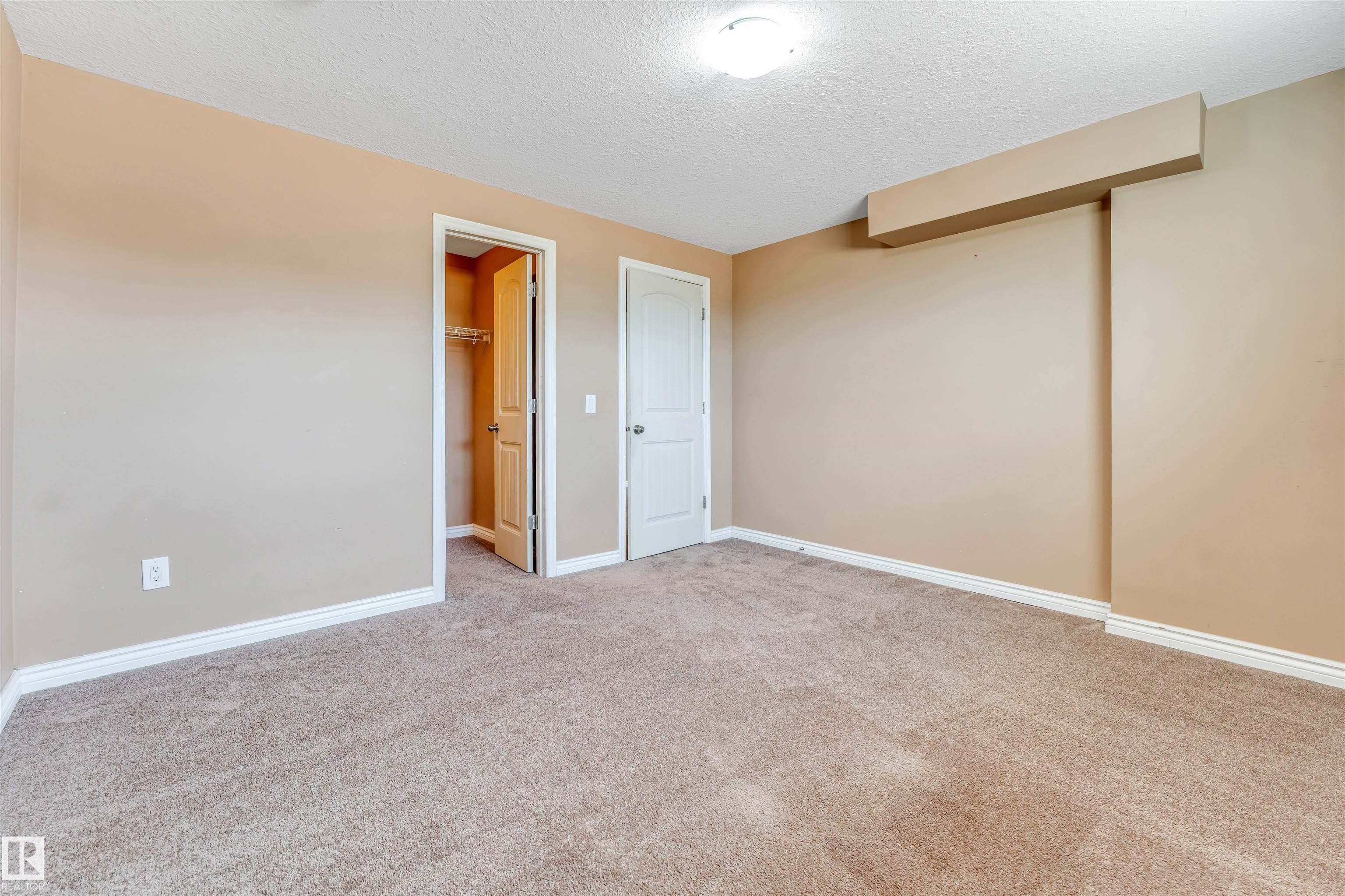 https://zimg.paragon.ice.com/ParagonImages/Property/PM/RAE/225400681/58/0/0/2b005c6fcfcf0bf401a7e4a7a5749086/1/496ec35367591401a3ca016415ee36e5/225400681-310d5262-ebfc-465a-b62c-2730607a5842.JPG