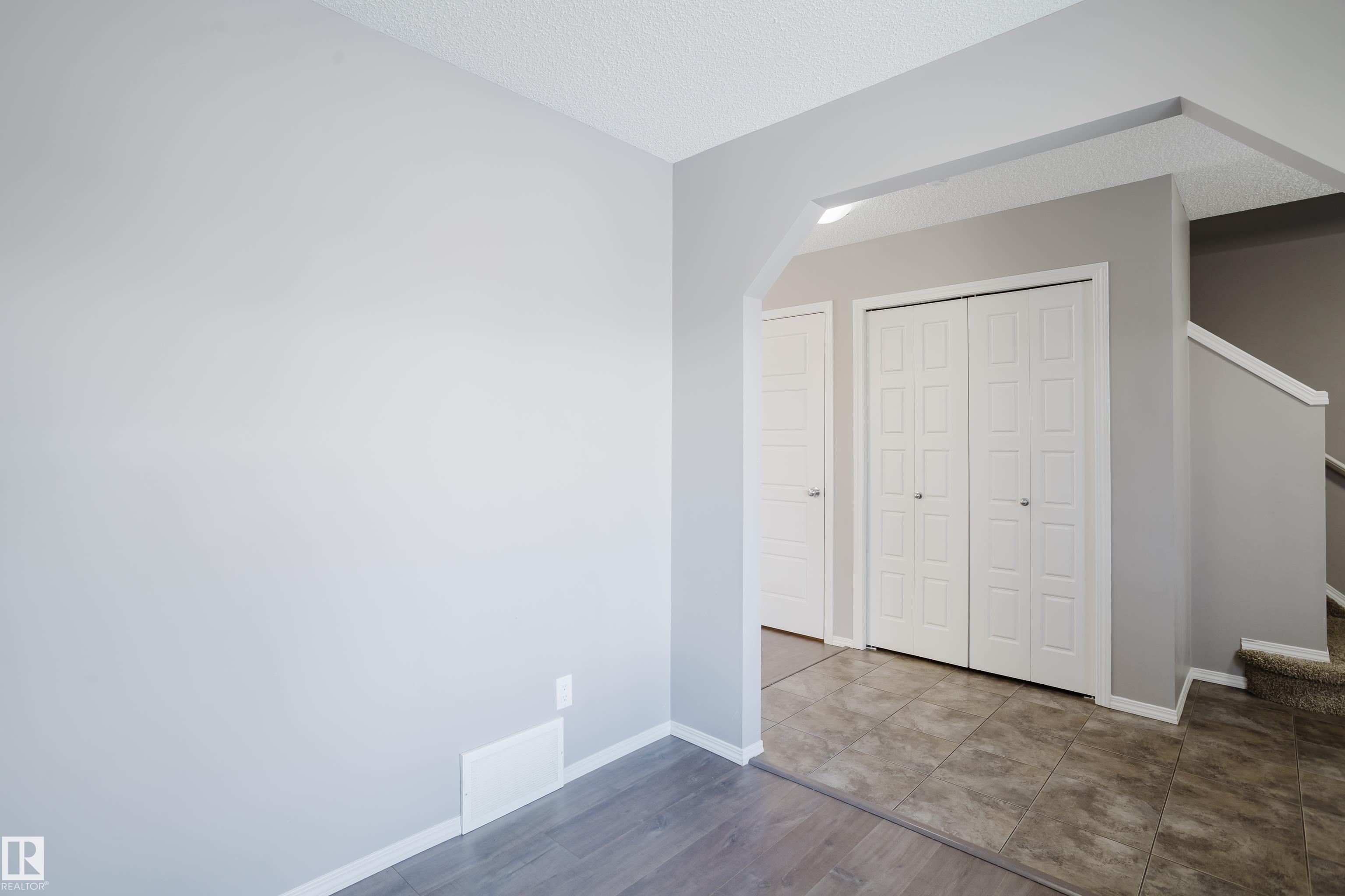 Photo 15 at 14007 164 Avenue NW, Carlton, Edmonton