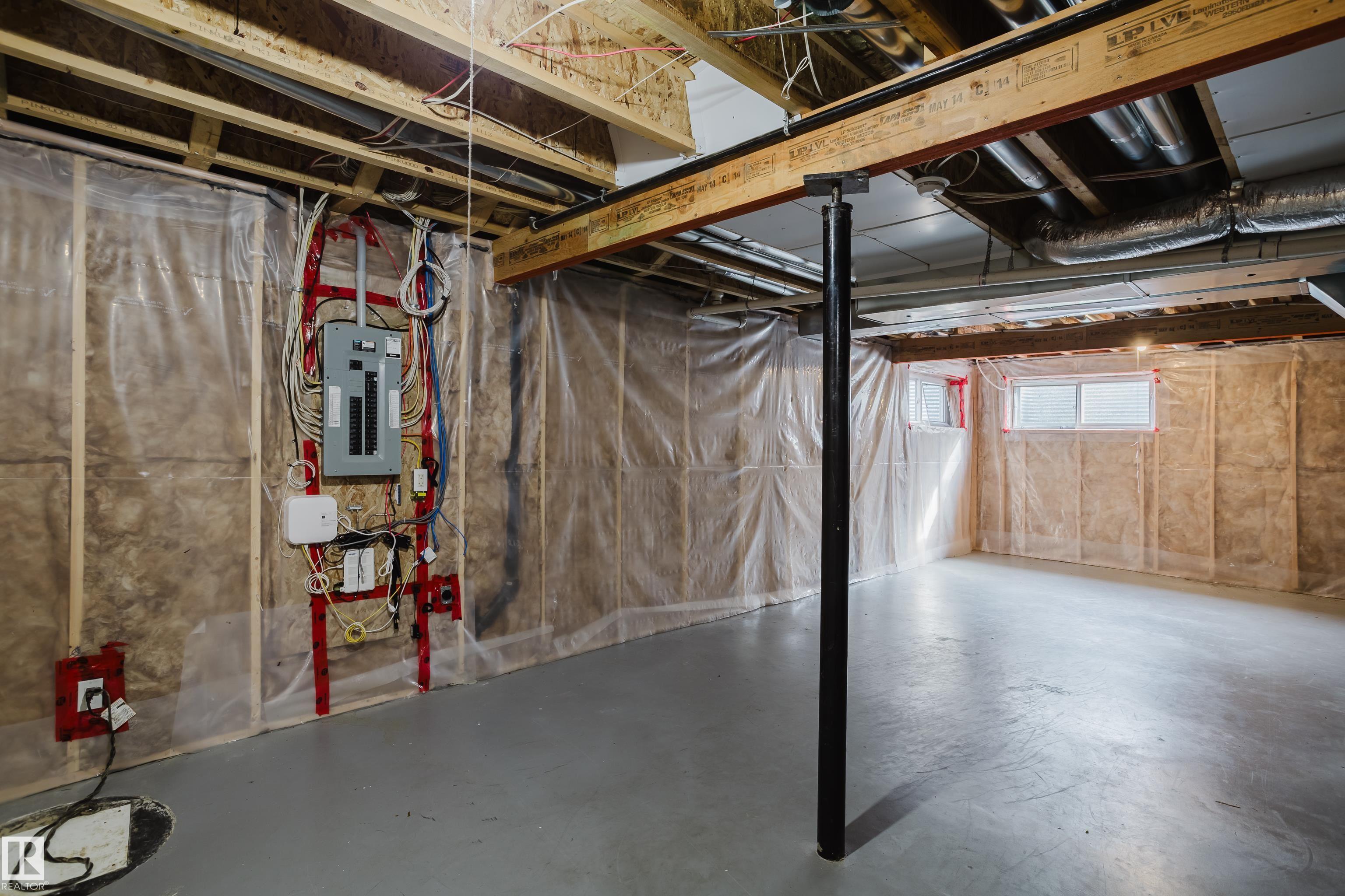 Photo 47 at 14007 164 Avenue NW, Carlton, Edmonton