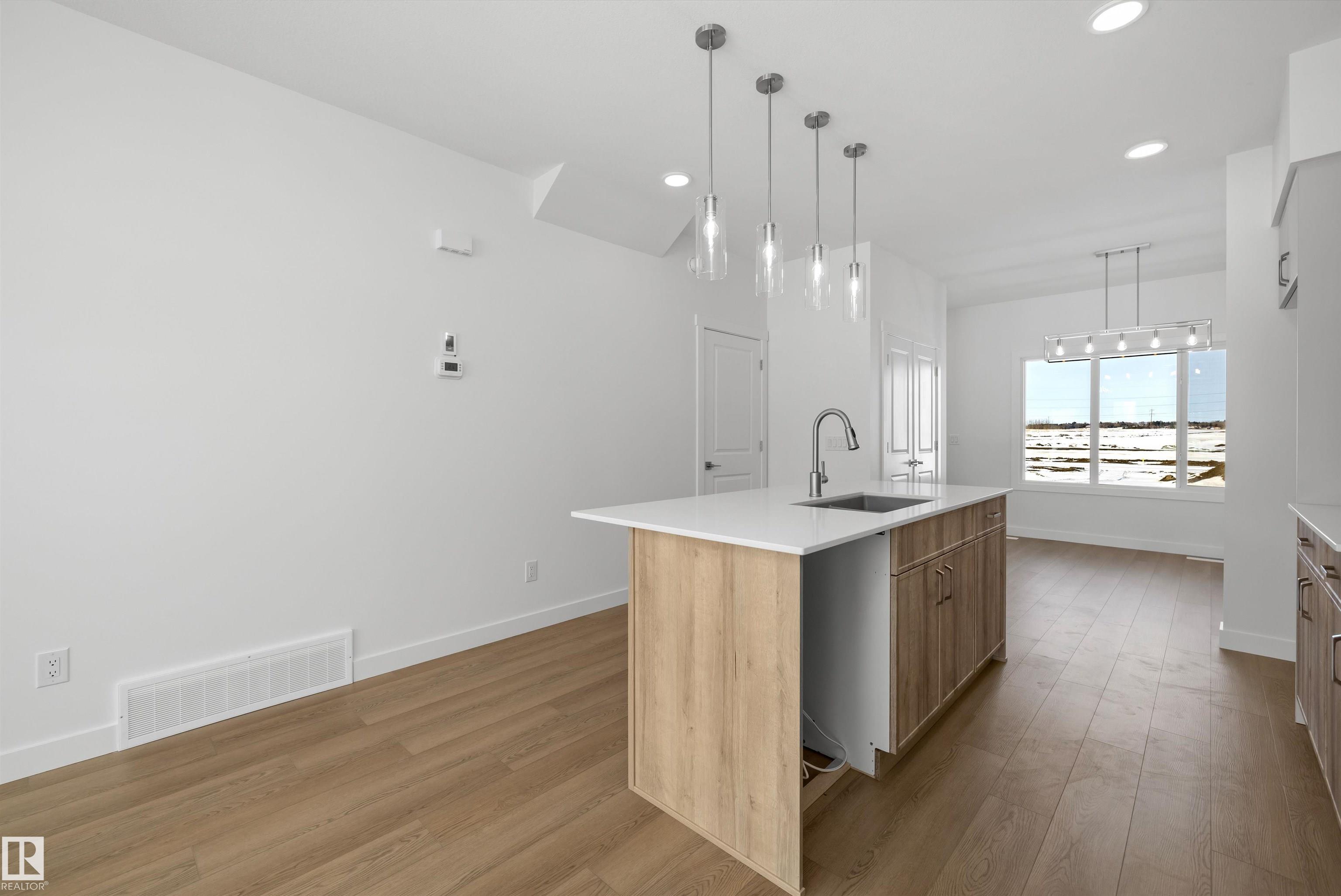 Photo 8 at 516 176 Avenue NE, Marquis, Edmonton