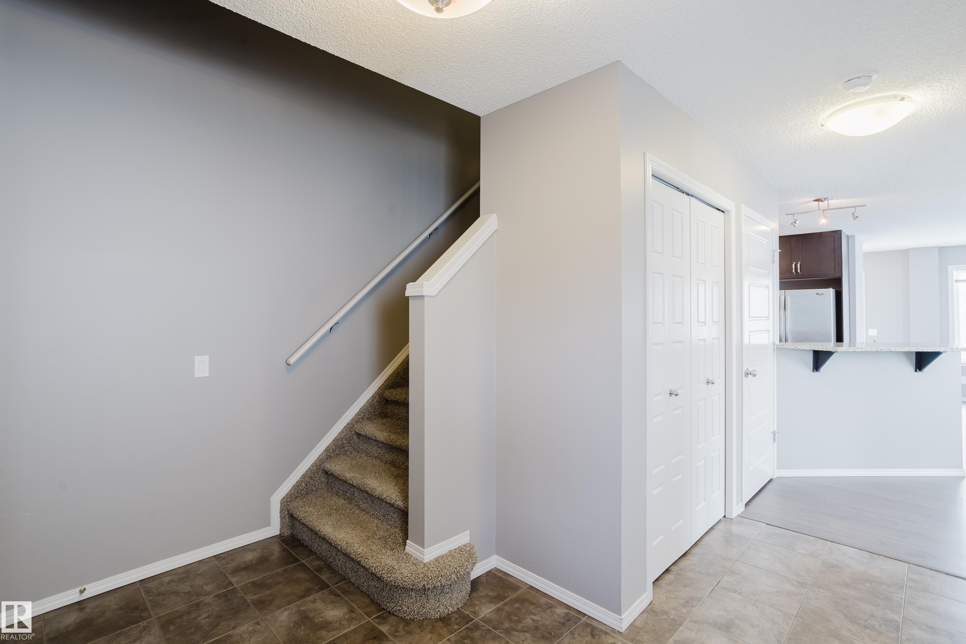 Photo 14 at 14009 164 Avenue NW, Carlton, Edmonton