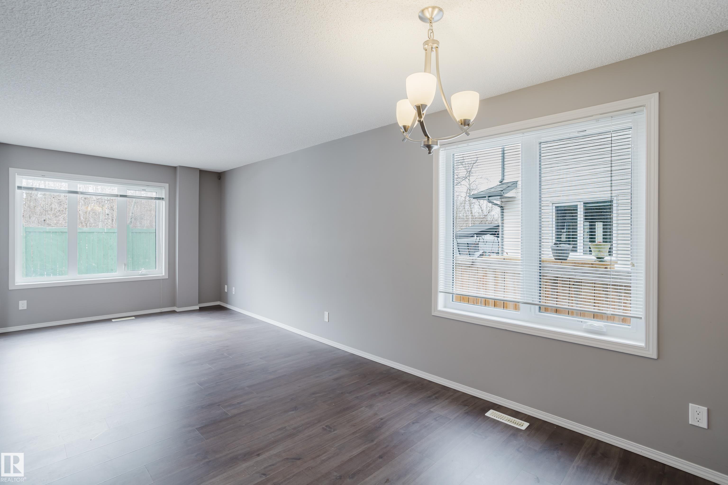 Photo 21 at 14009 164 Avenue NW, Carlton, Edmonton