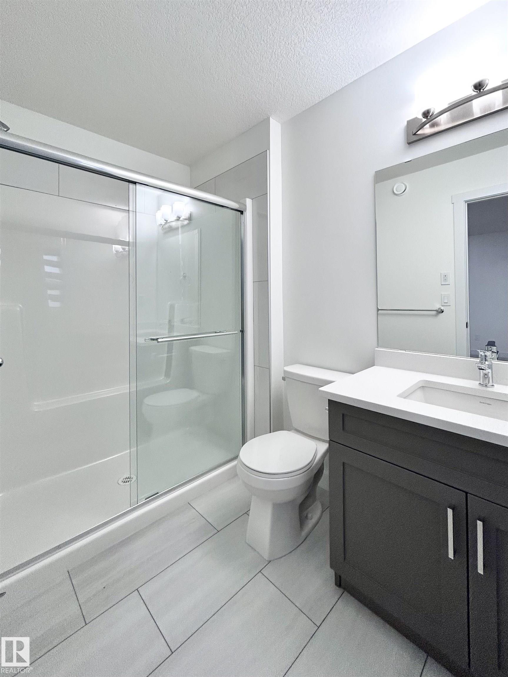 Photo 11 at 19632 29 Avenue NW, The Uplands, Edmonton