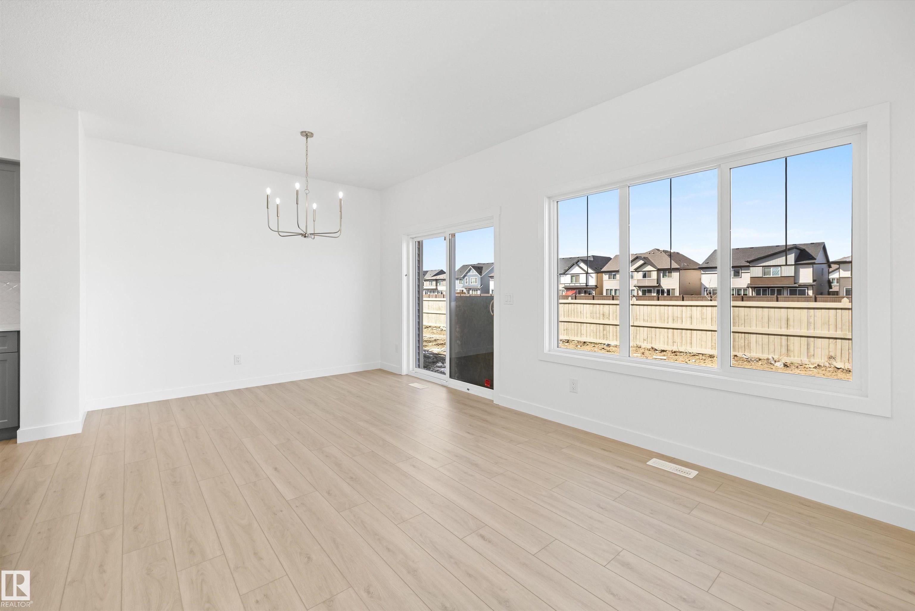 https://zimg.paragon.ice.com/ParagonImages/Property/PM/RAE/225400695/19/0/0/84c60ce66dfd741225a12818b0e460ae/1/fbf333af3656aedbdaeae4a0cfa97a16/225400695-1f0e5755-3675-472c-b081-30d2733c067b.JPG