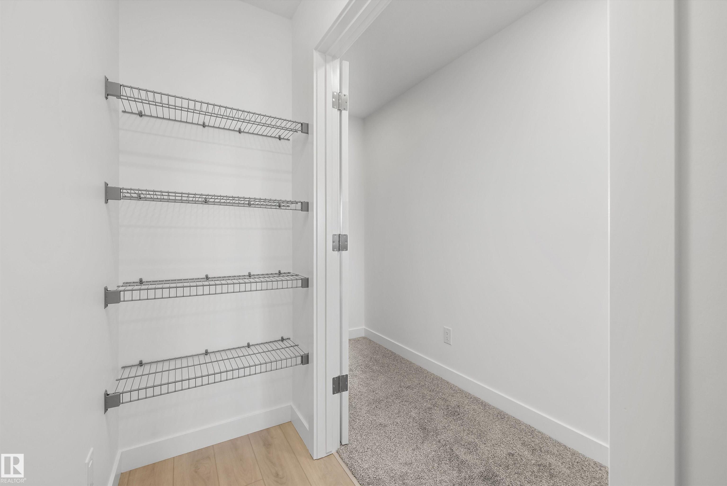 https://zimg.paragon.ice.com/ParagonImages/Property/PM/RAE/225400695/21/0/0/8cda4283b315efdb578dec2044b25ace/1/fbf333af3656aedbdaeae4a0cfa97a16/225400695-7acd1328-b205-40cb-830a-bd7836f4cc25.JPG