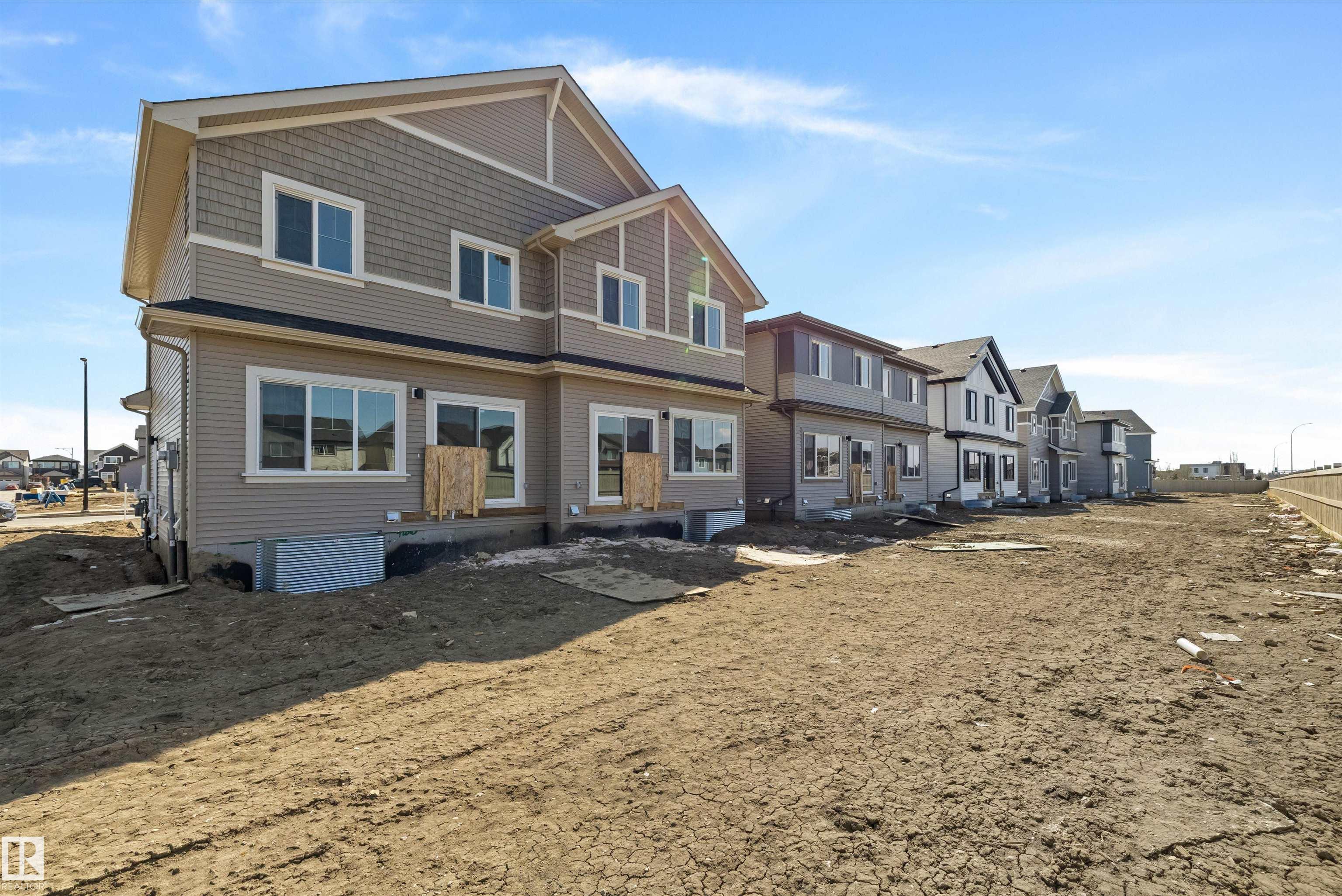 https://zimg.paragon.ice.com/ParagonImages/Property/PM/RAE/225400695/40/0/0/76d710dc507e2c2731d0d2e16e8fa76b/1/fbf333af3656aedbdaeae4a0cfa97a16/225400695-2f96c2a8-c4c9-43ba-b979-114968dd3ef0.JPG