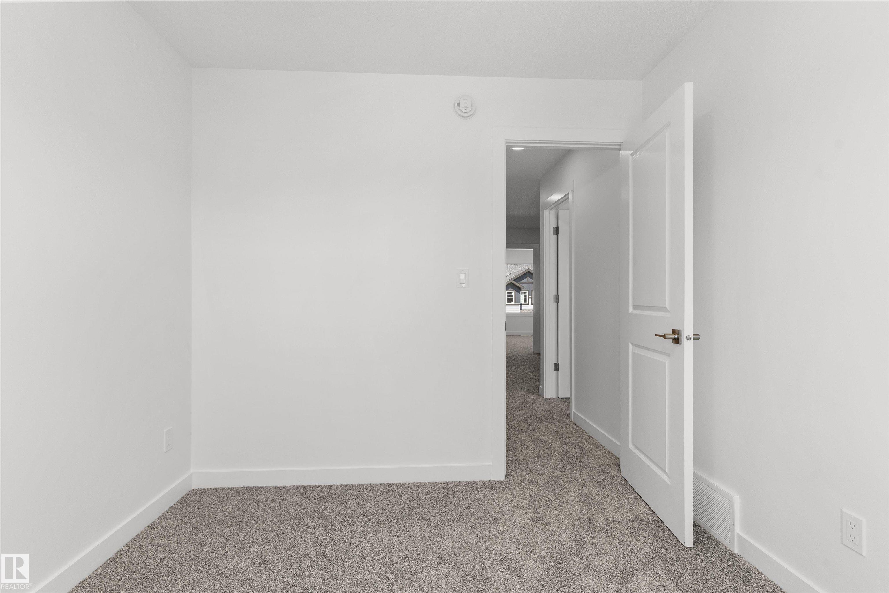 Photo 34 at 20703 43 Avenue NW, Edgemont, Edmonton