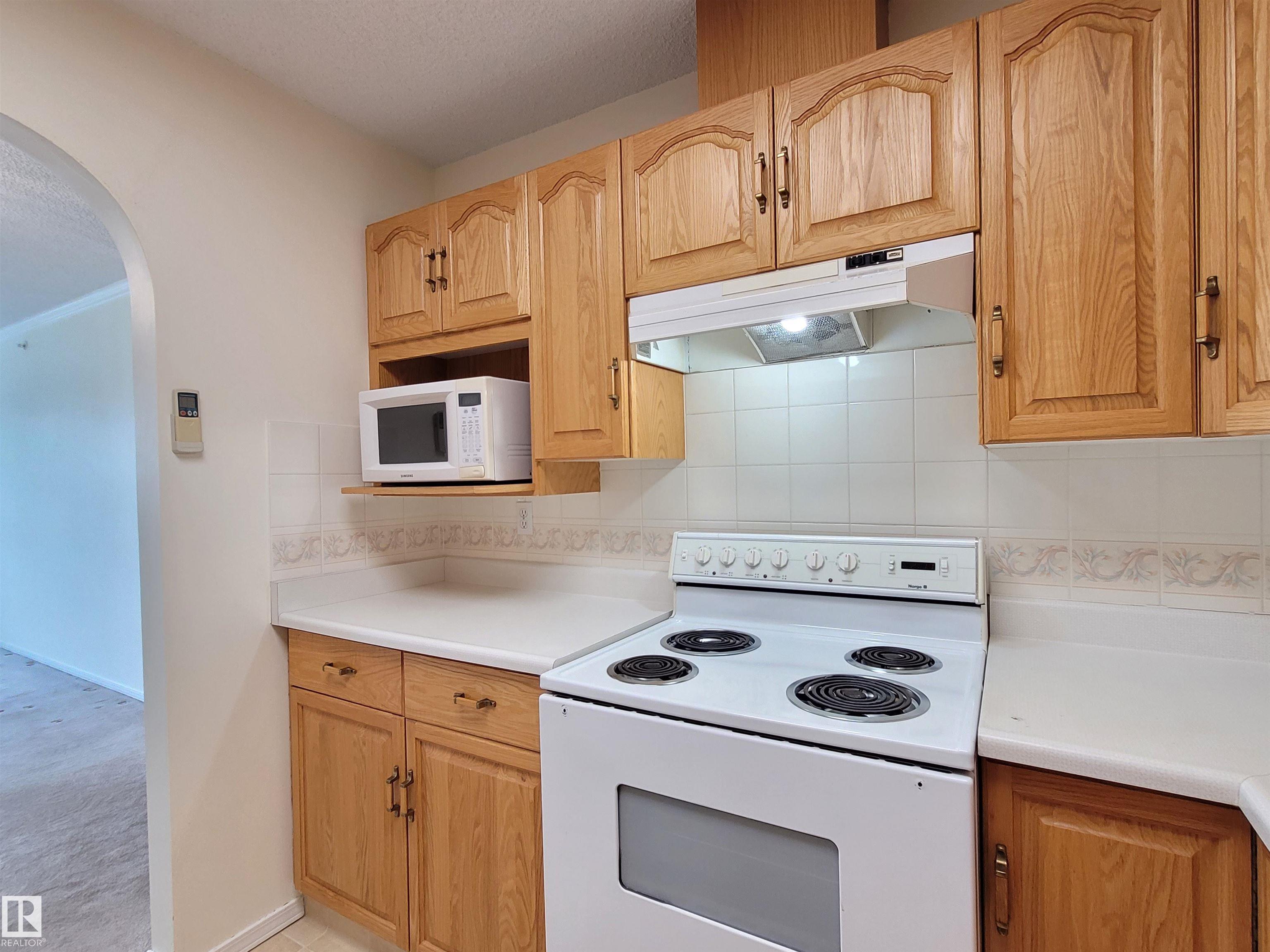 Photo 15 at 408 - 10610 76 Street NW, Forest Heights, Edmonton