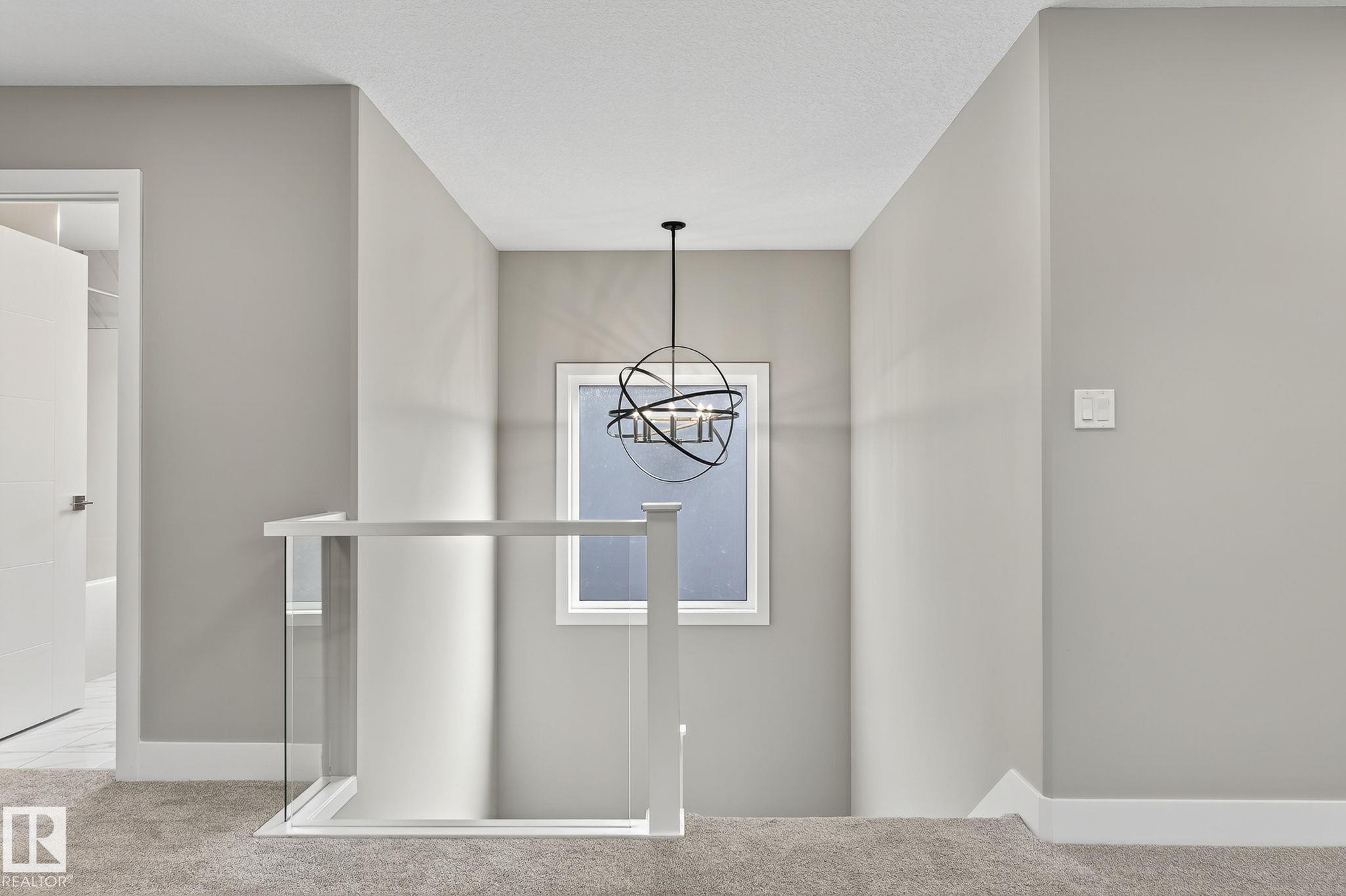 https://zimg.paragon.ice.com/ParagonImages/Property/PM/RAE/225400709/26/0/0/41f3d8227c9fc644b08a9dd81a77c46b/1/65a6e02c9ce3bd7506cba7fdca36858c/225400709-723C9E90-FE9D-4006-9D6B-AC368FC1FC92.JPG