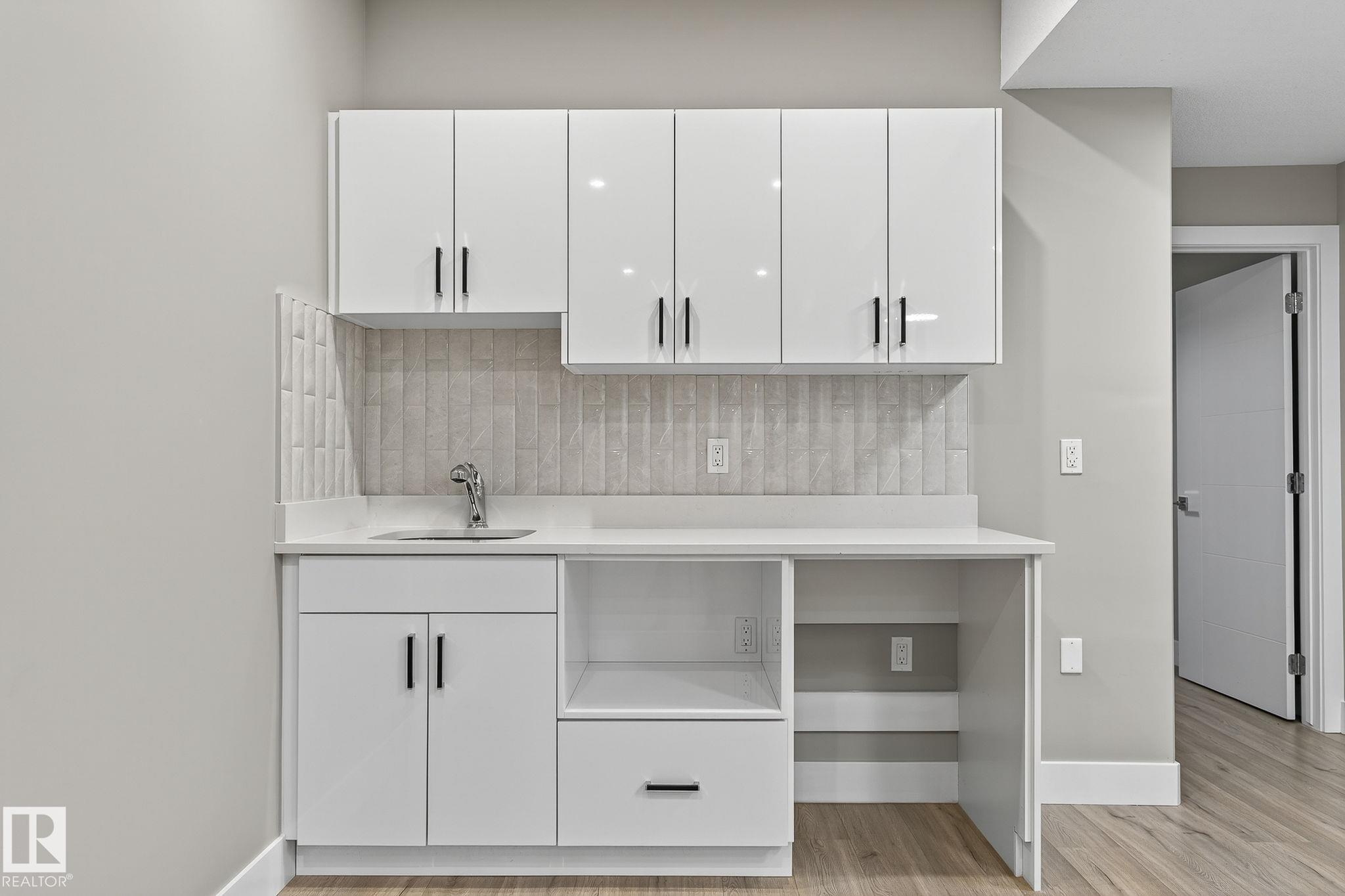 https://zimg.paragon.ice.com/ParagonImages/Property/PM/RAE/225400709/60/0/0/dacf2db8194a83ec38cd356ea90eb00e/1/65a6e02c9ce3bd7506cba7fdca36858c/225400709-0B1948B0-48B6-4104-BDE1-E57734BA9938.JPG