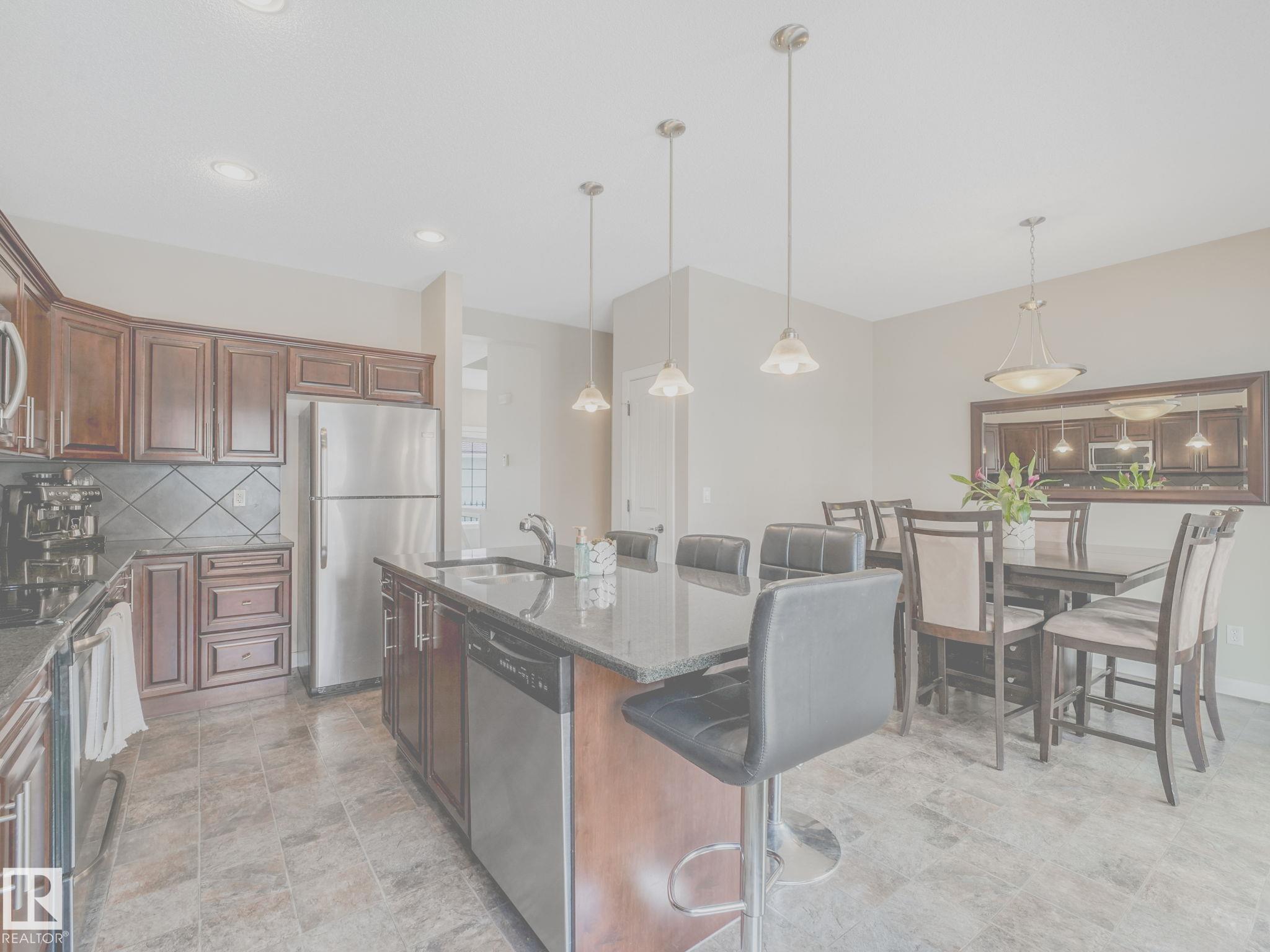 Photo 11 at 37 - 13825 155 Avenue NW, Carlton, Edmonton