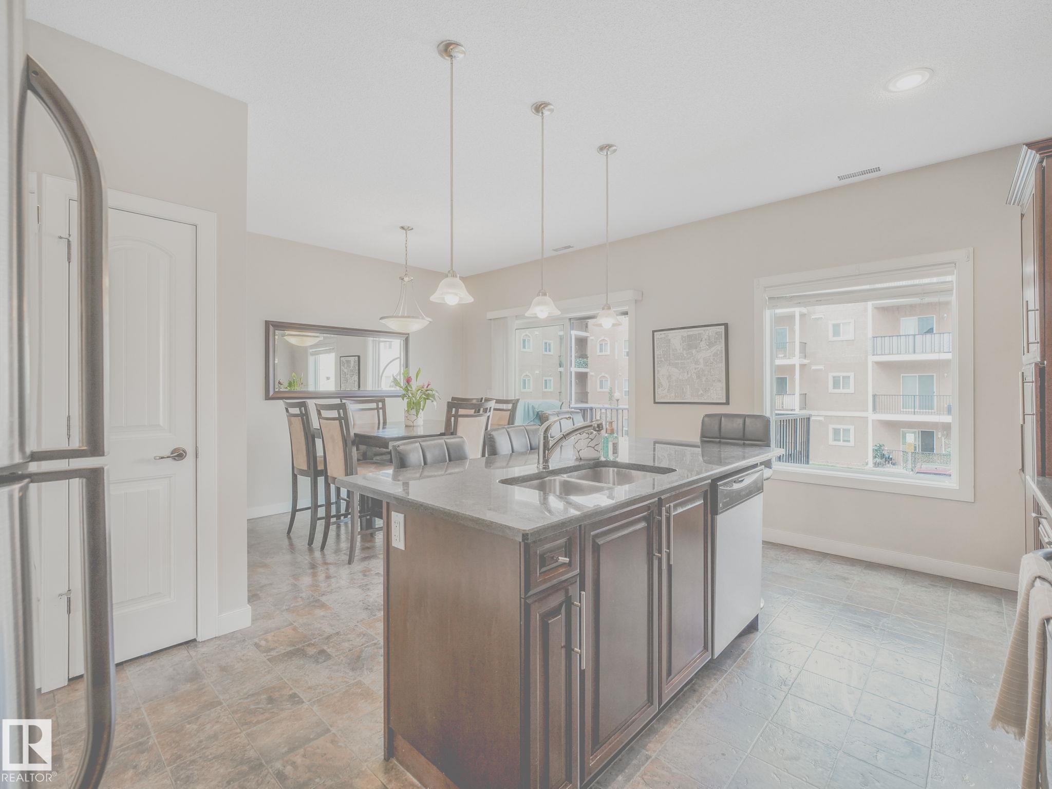 Photo 14 at 37 - 13825 155 Avenue NW, Carlton, Edmonton