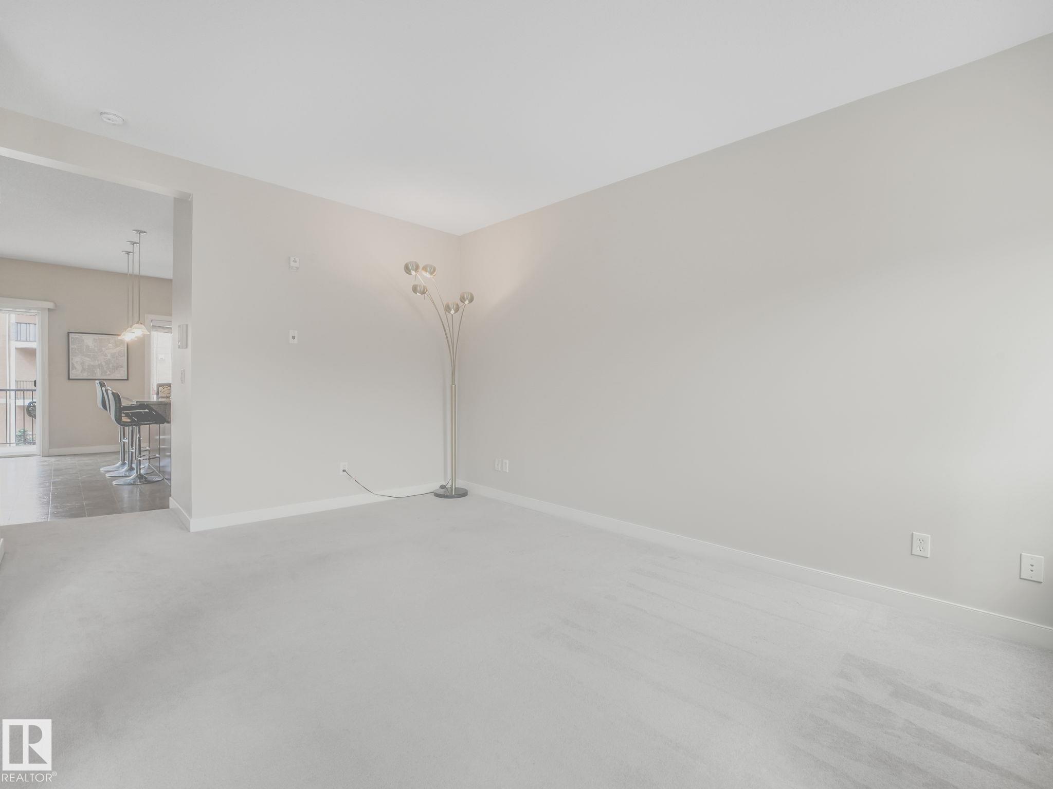 Photo 7 at 37 - 13825 155 Avenue NW, Carlton, Edmonton