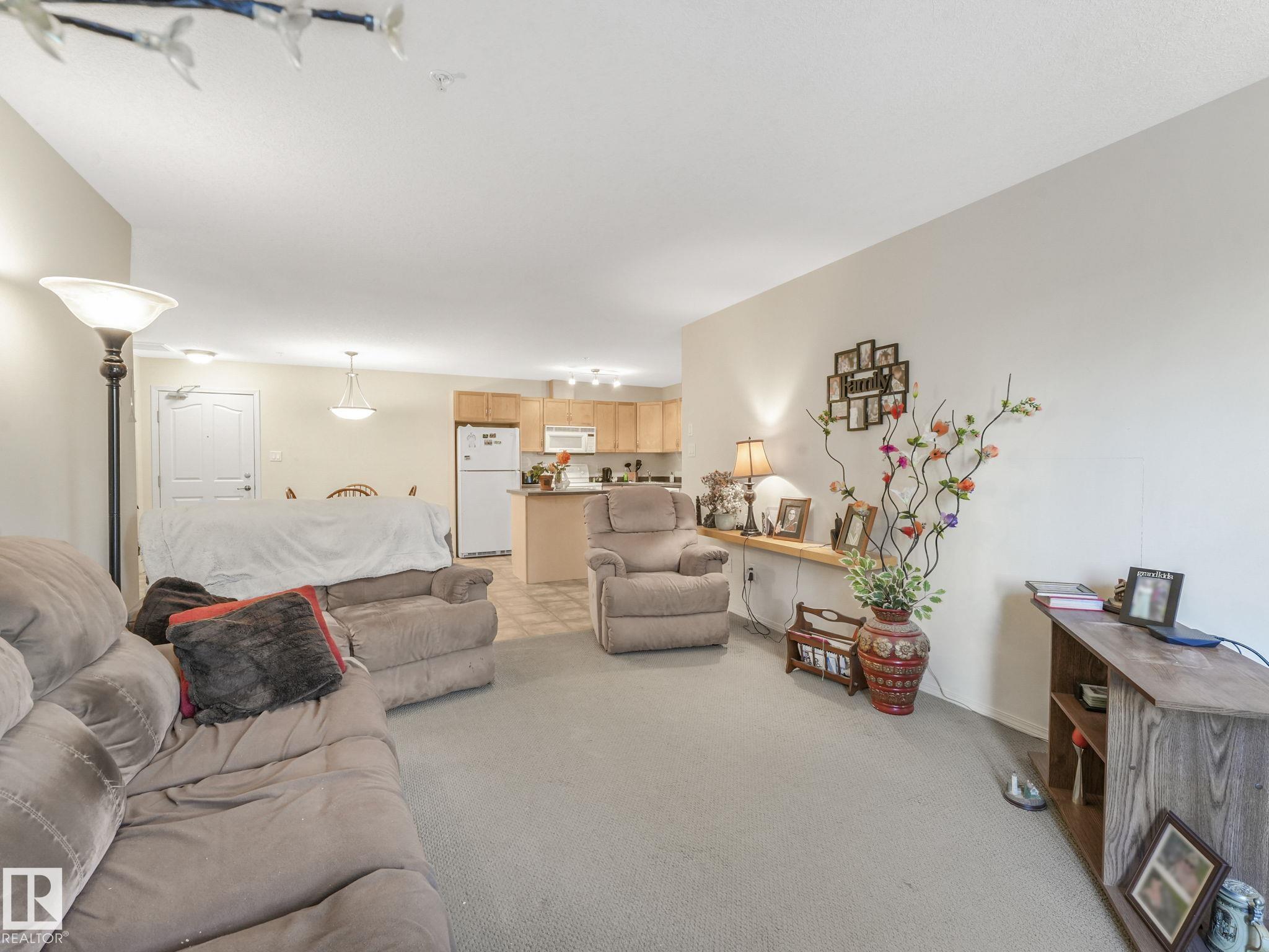 Photo 18 at 115 - 78A Mckenney Avenue, Mission, St. Albert