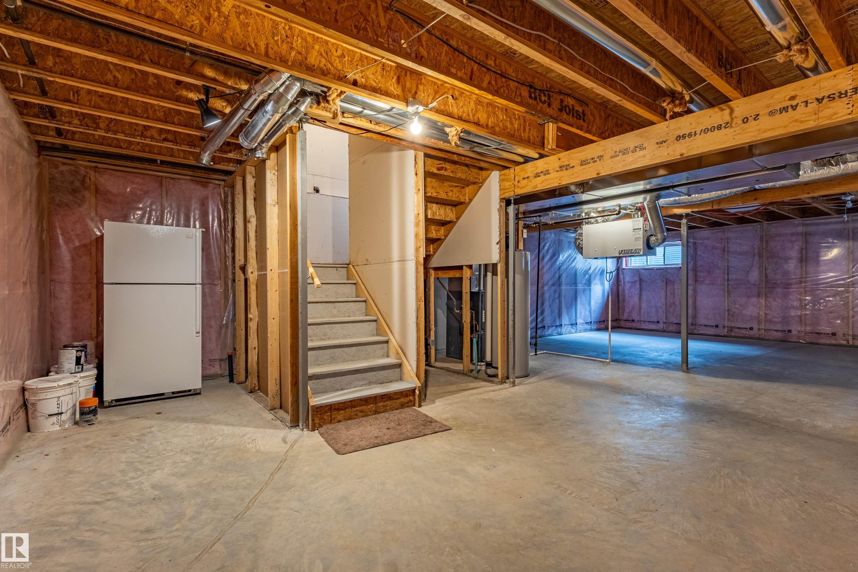https://zimg.paragon.ice.com/ParagonImages/Property/PM/RAE/225400718/34/0/0/c8d50f48653ef114f2e9708e8a42121d/1/c65f36f31fc8e0c34d7e49a04101783e/225400718-3150a1d0-5ceb-4d22-a9de-299b05a78b95.JPG