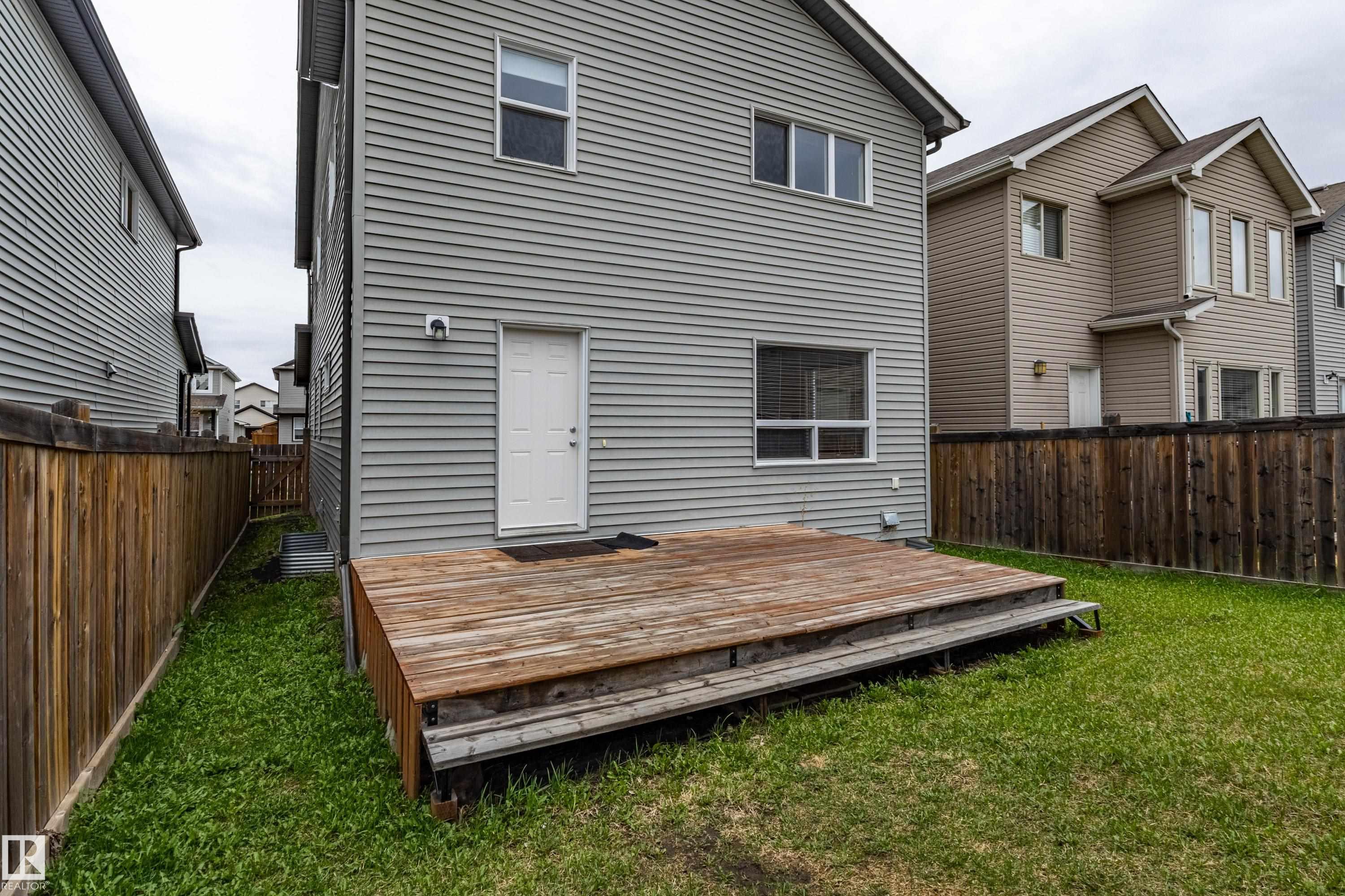 https://zimg.paragon.ice.com/ParagonImages/Property/PM/RAE/225400718/38/0/0/deeb4eef08bd3c86da29fcd028cdeacd/1/c65f36f31fc8e0c34d7e49a04101783e/225400718-219ffc02-b556-46ab-9264-b25a48d026ac.JPG