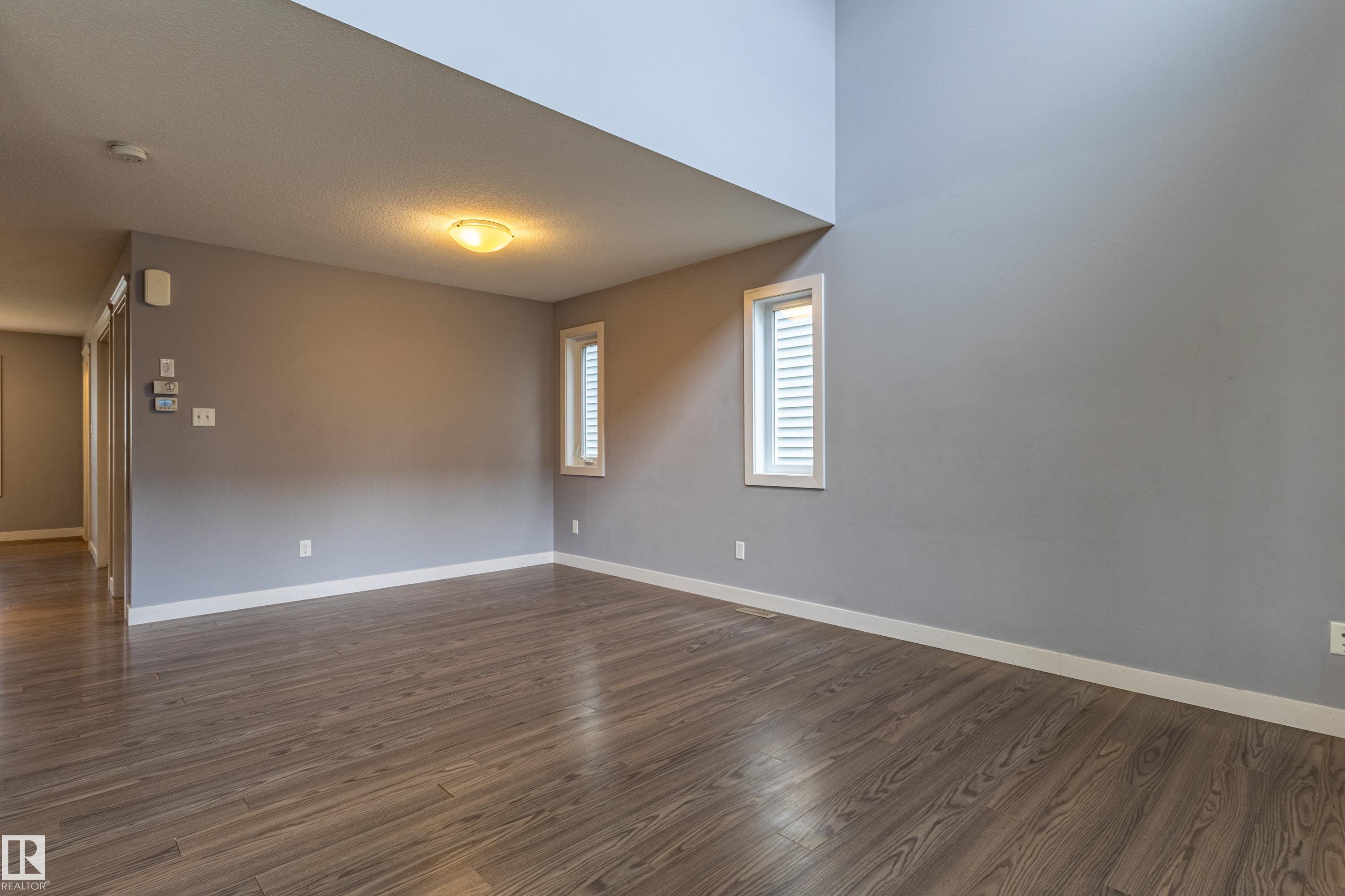 https://zimg.paragon.ice.com/ParagonImages/Property/PM/RAE/225400718/6/0/0/6f97933710e45071441616d5ac76705a/1/c65f36f31fc8e0c34d7e49a04101783e/225400718-557592b6-edc0-455c-92a8-9247341f1a41.JPG