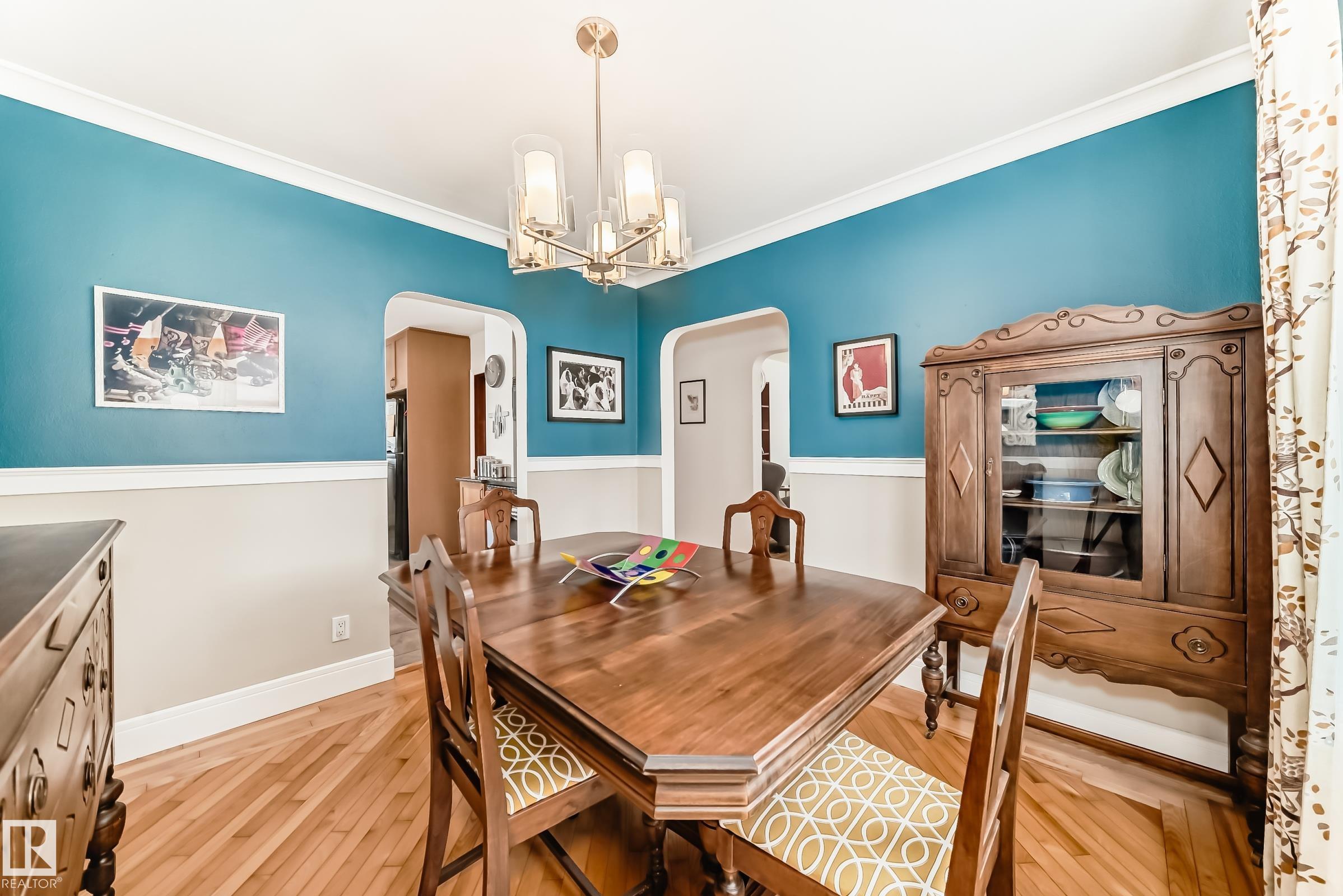 Photo 21 at 11243 127 Street NW, Inglewood, Edmonton