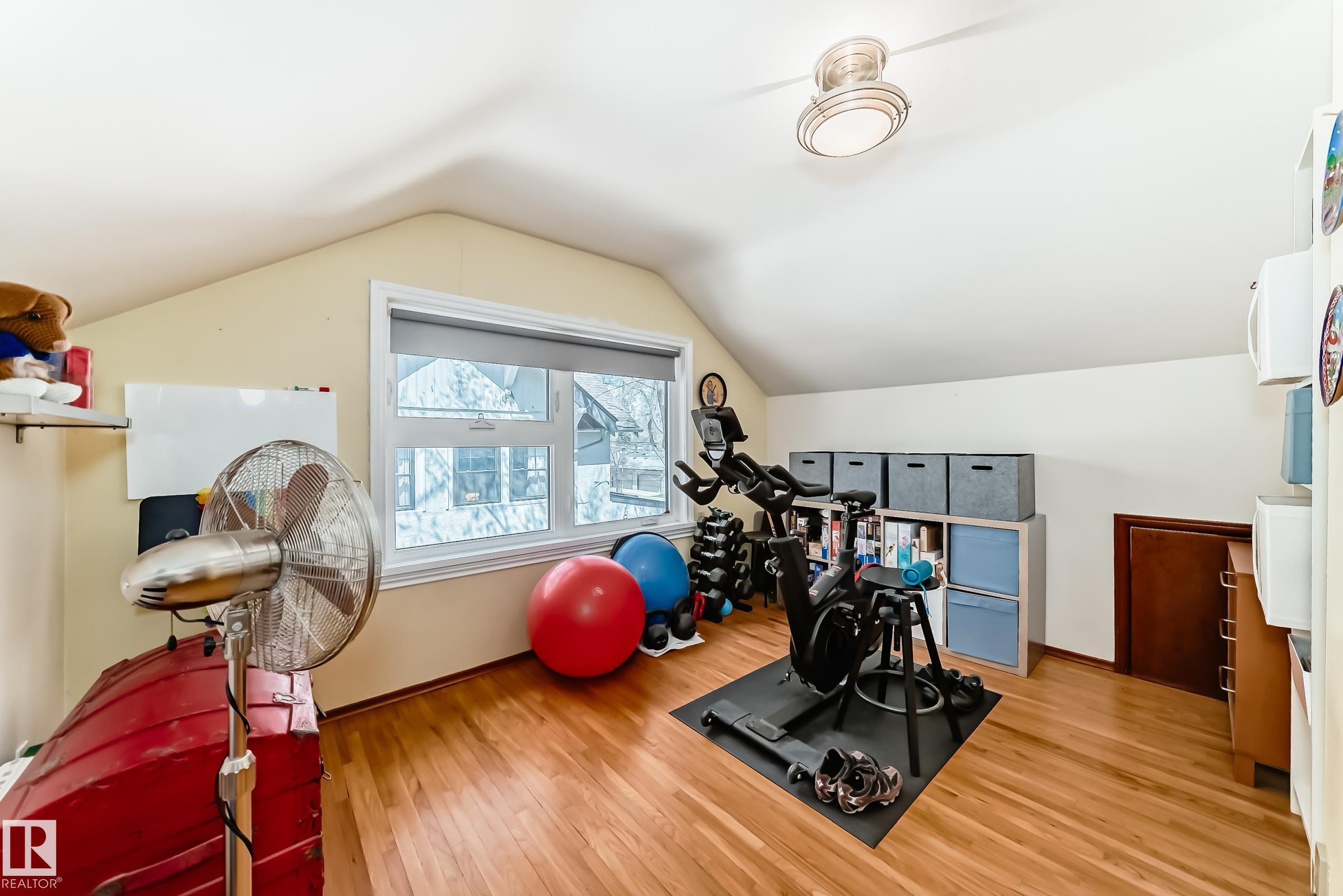 Photo 30 at 11243 127 Street NW, Inglewood, Edmonton