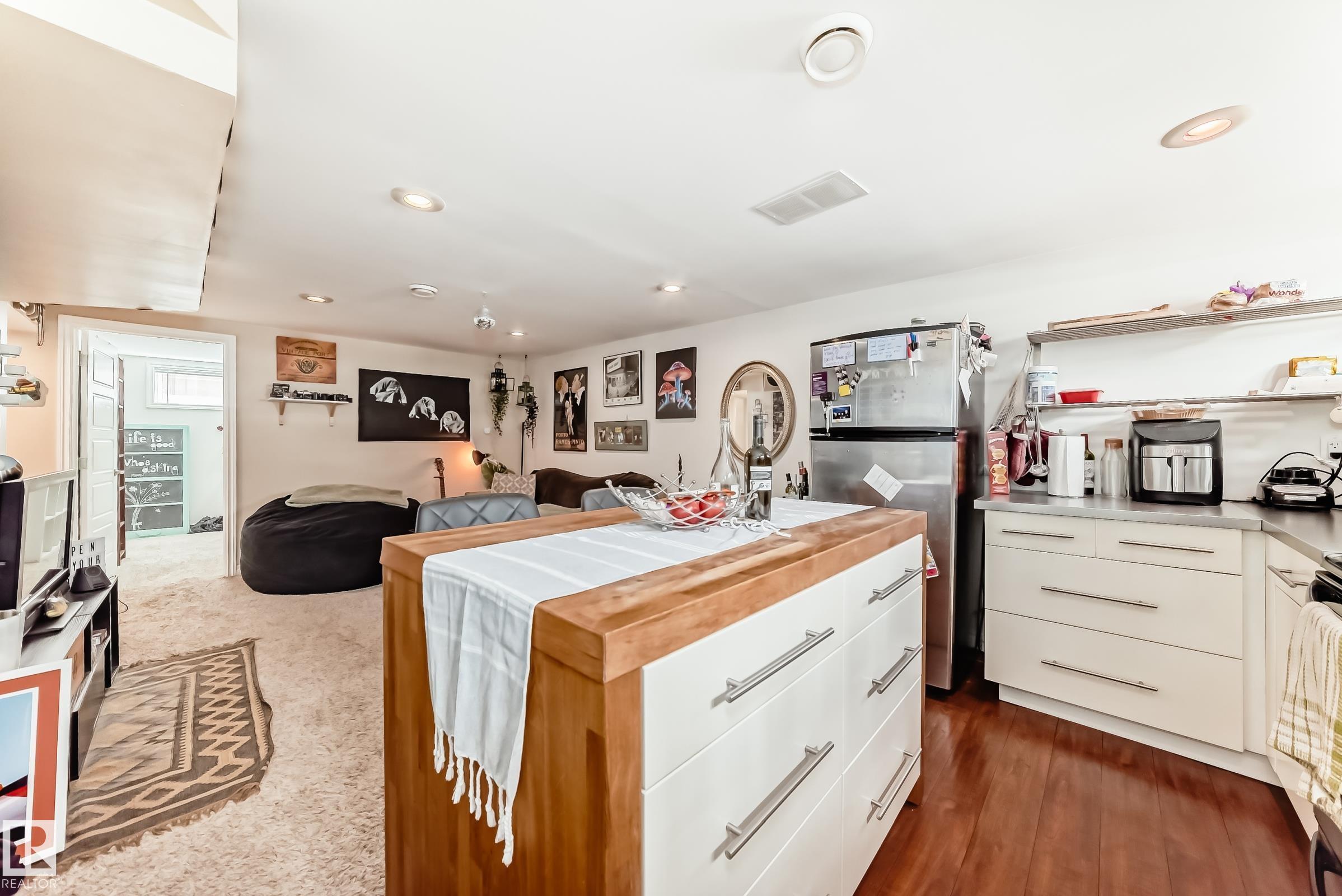 Photo 42 at 11243 127 Street NW, Inglewood, Edmonton