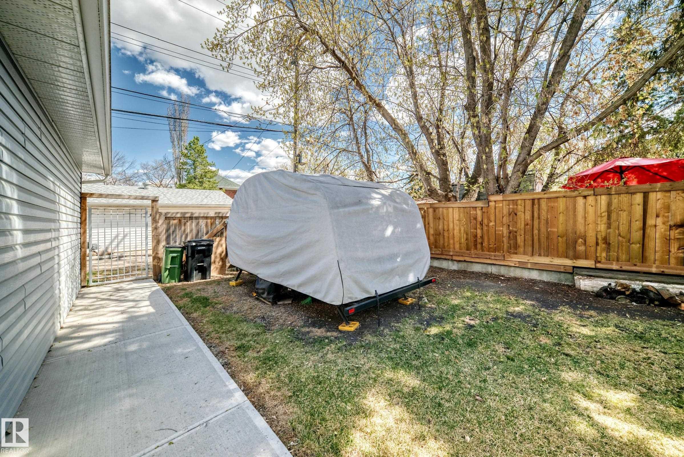 Photo 59 at 11243 127 Street NW, Inglewood, Edmonton