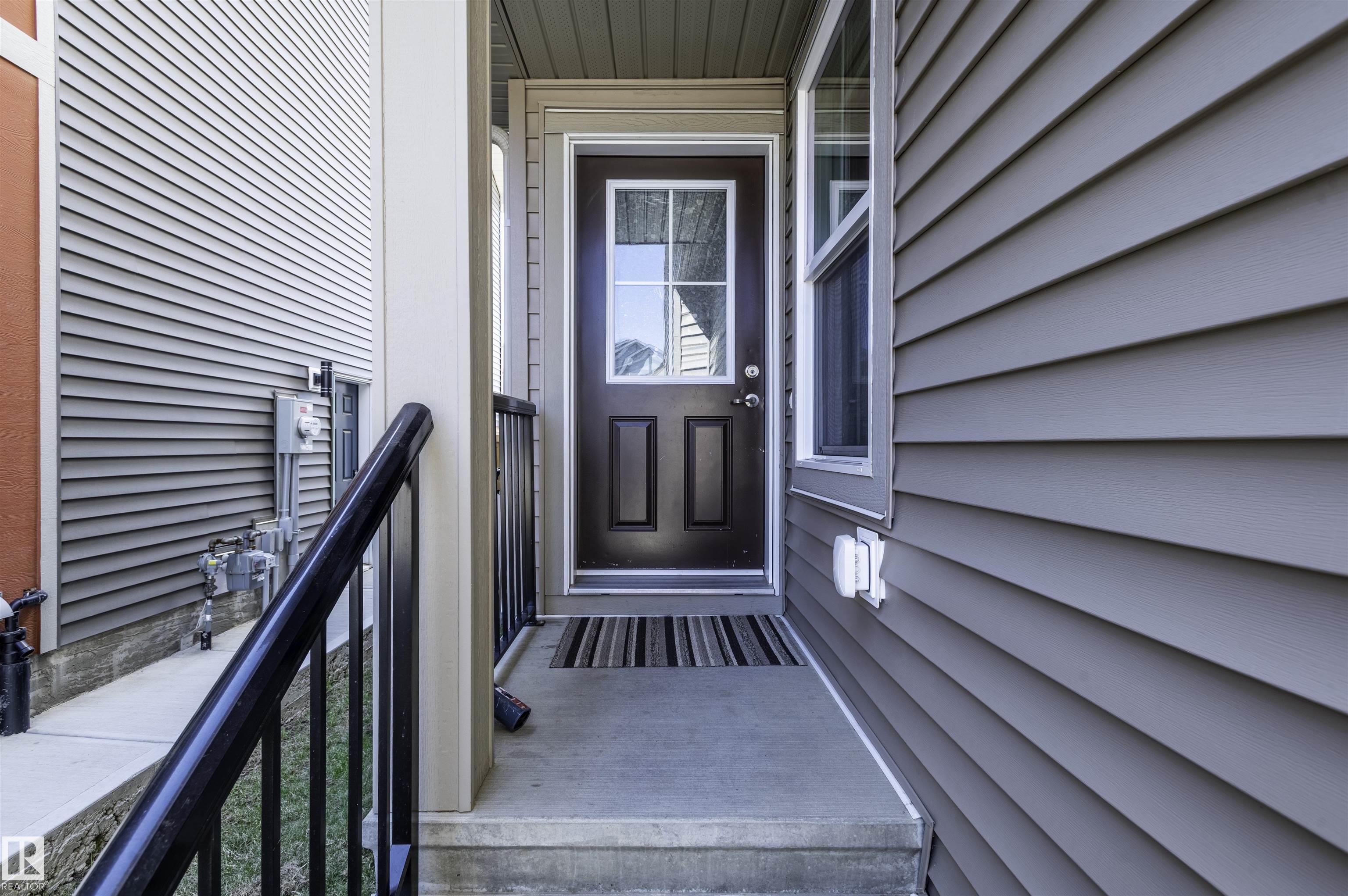 Picture for 11979 34 AV SW
