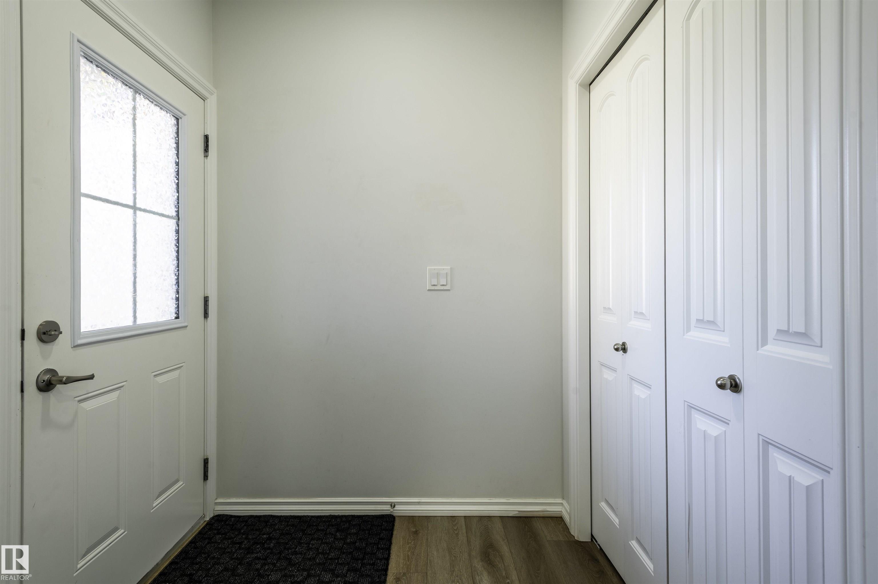 Picture for 11979 34 AV SW