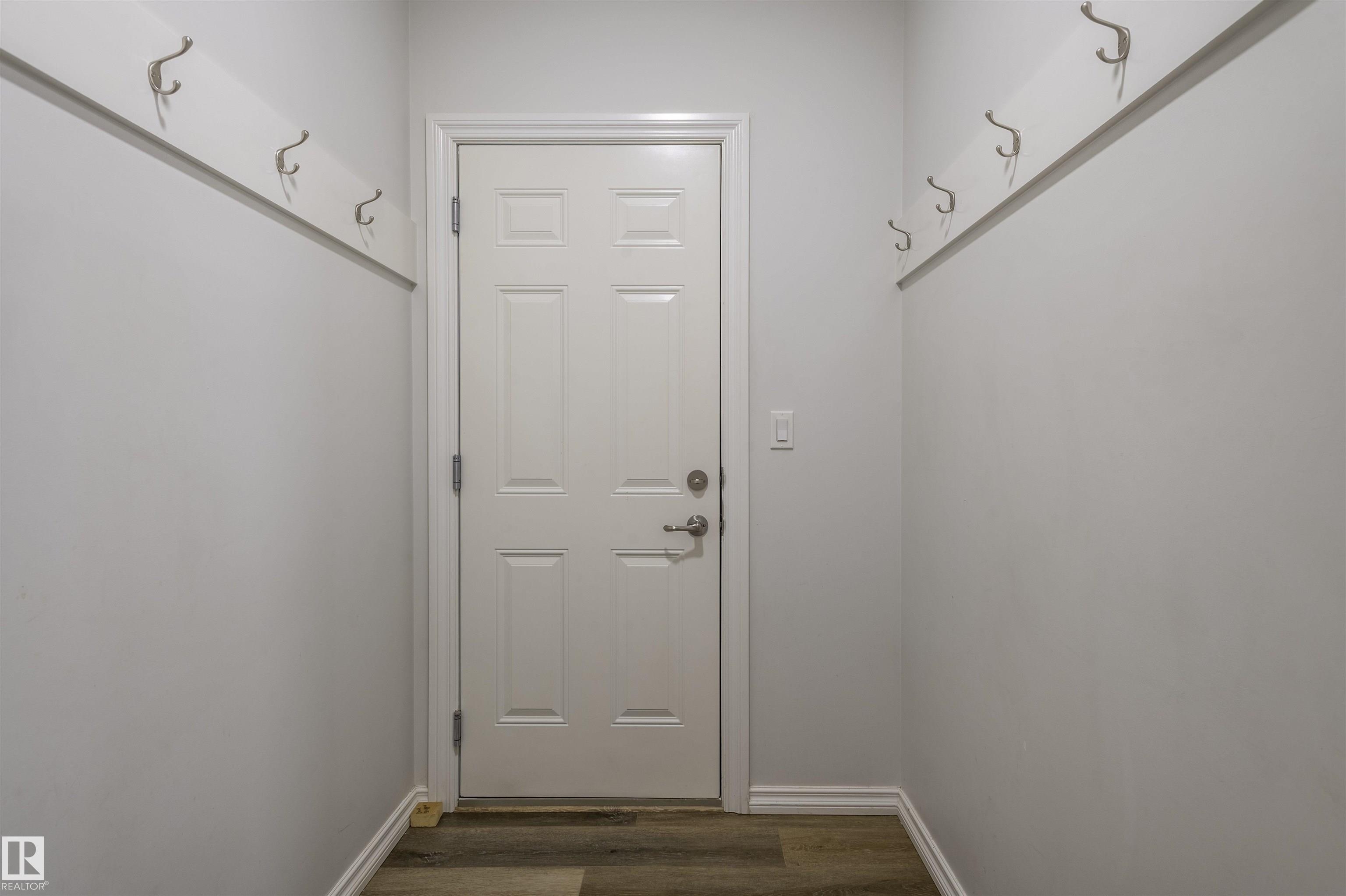 Picture for 11979 34 AV SW