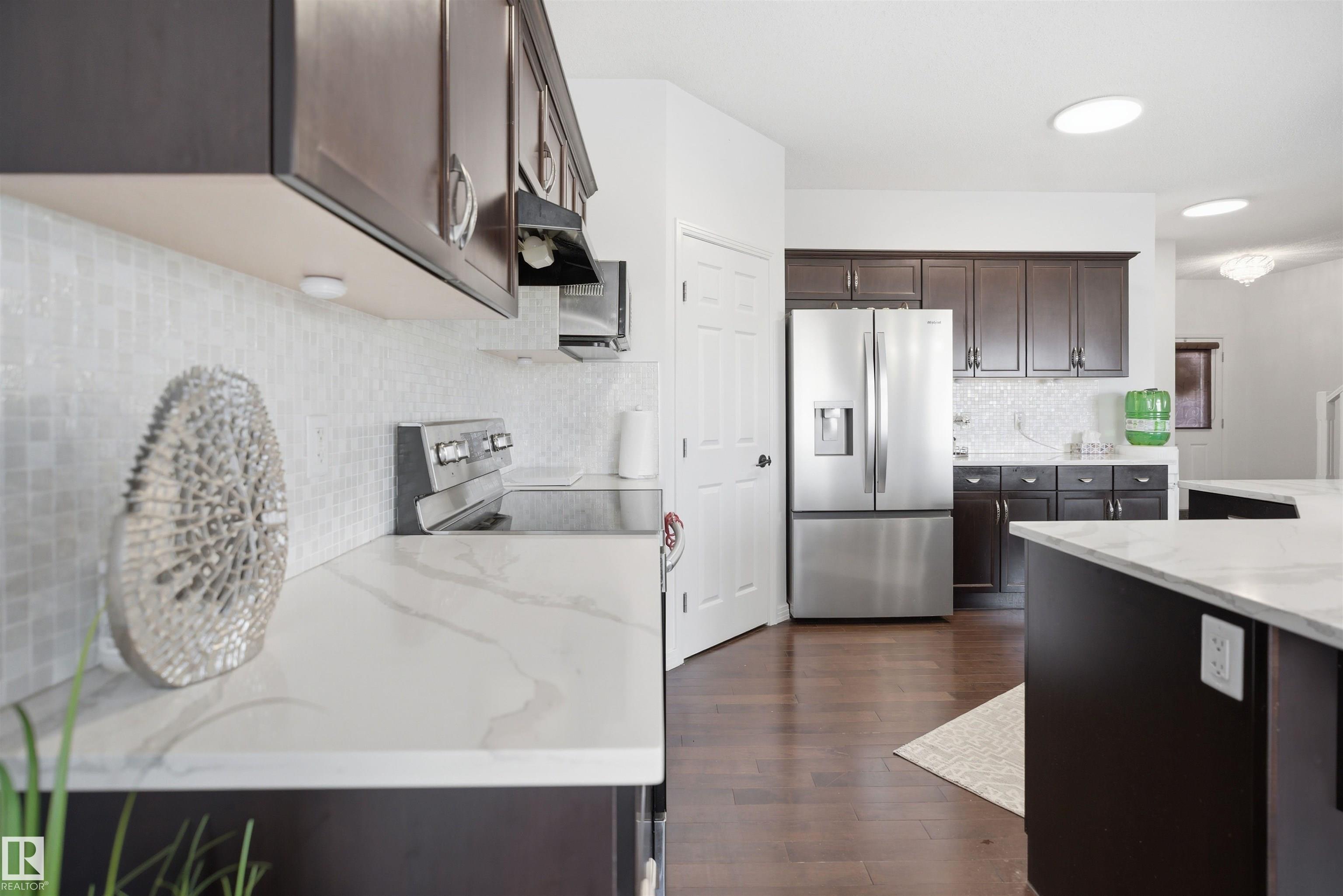 Photo 13 at 1453 Hays Way NW, The Hamptons, Edmonton