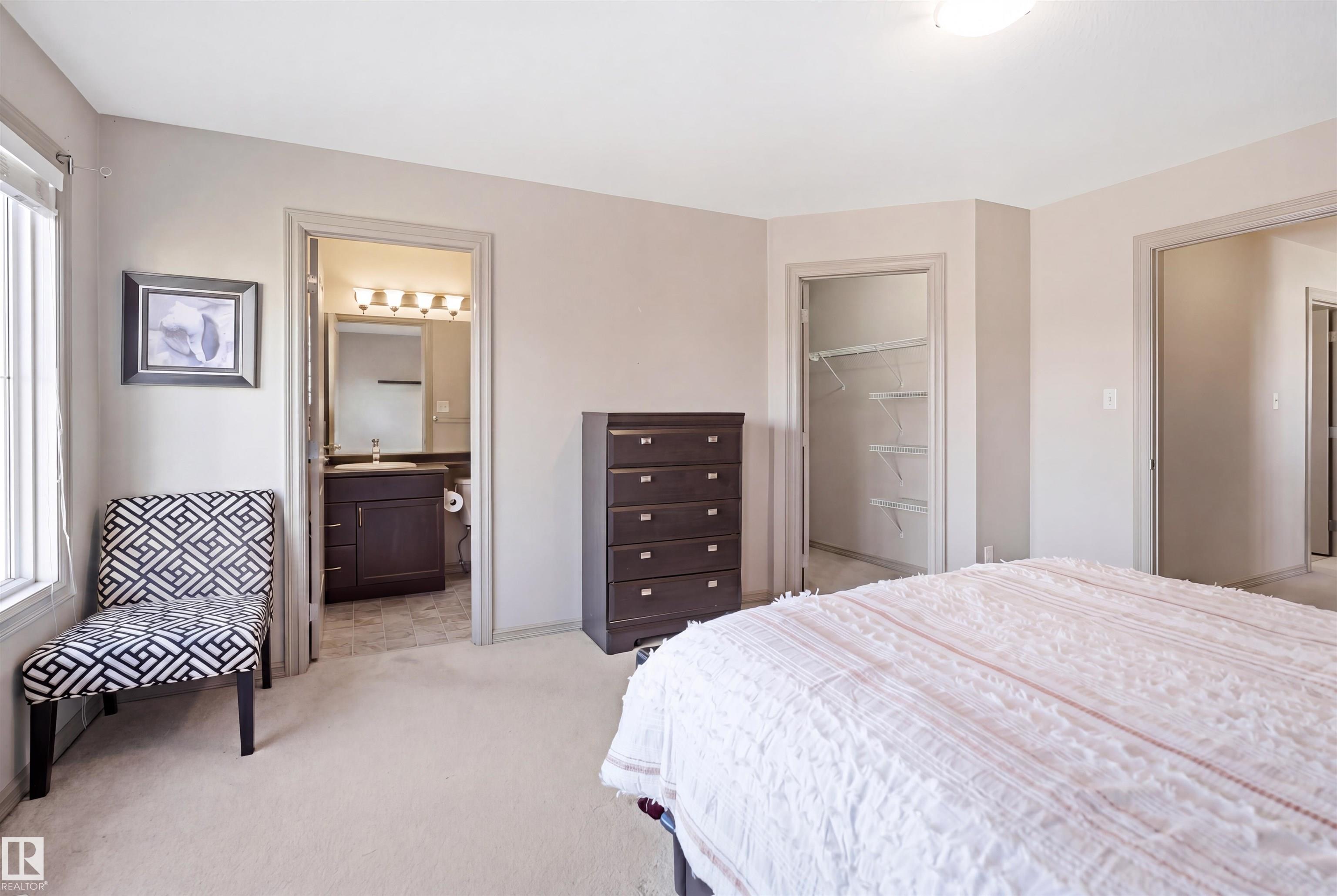 https://zimg.paragon.ice.com/ParagonImages/Property/PM/RAE/225400733/31/0/0/ab98ca0b6ca5531b276bf3d406603364/1/e77dc896d2cb25b690d56c173f013227/225400733-f18b03c3-8c5b-413d-bfe0-07e528a1de78.JPG