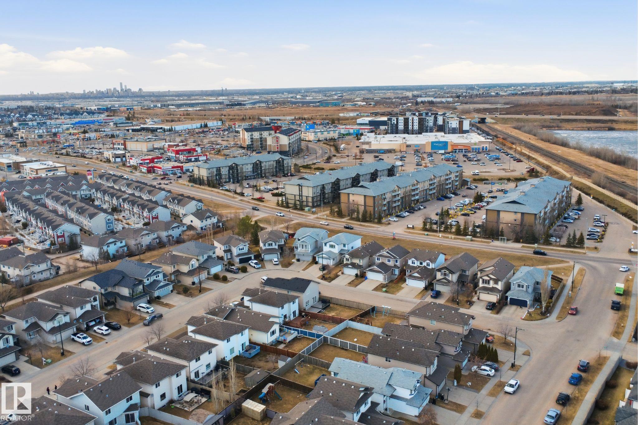 https://zimg.paragon.ice.com/ParagonImages/Property/PM/RAE/225400733/60/0/0/51ca8eb848e3a498218cb40c8f9e055d/1/e77dc896d2cb25b690d56c173f013227/225400733-00777988-62d5-4c82-9ad3-883096377d37.JPG