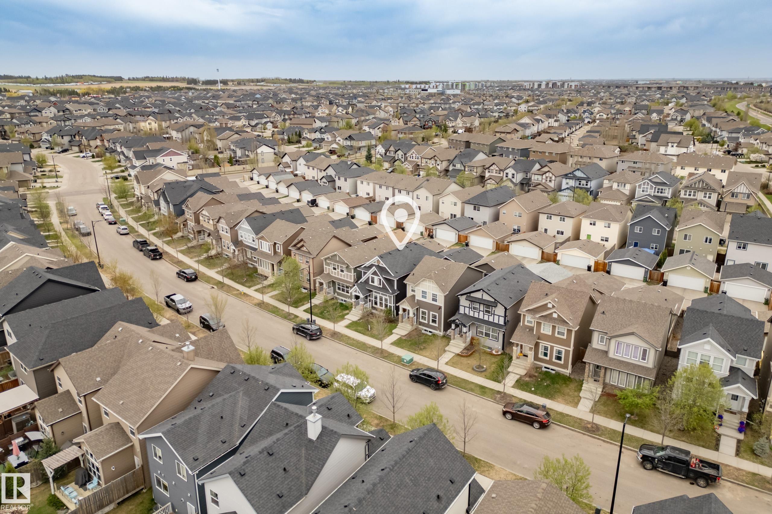 https://zimg.paragon.ice.com/ParagonImages/Property/PM/RAE/225400736/38/0/0/fe4f7ebfc7567e2731df7440d82eabef/1/c2ec1f65fdf59b769f68a19d0f0cd27d/225400736-8cf519df-243b-4dee-8b84-955e0113edc2.JPG