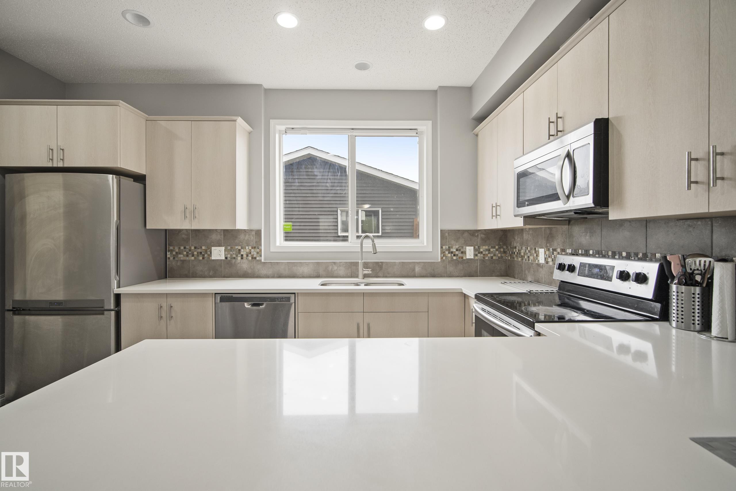Picture for 3030 ARTHURS CR SW