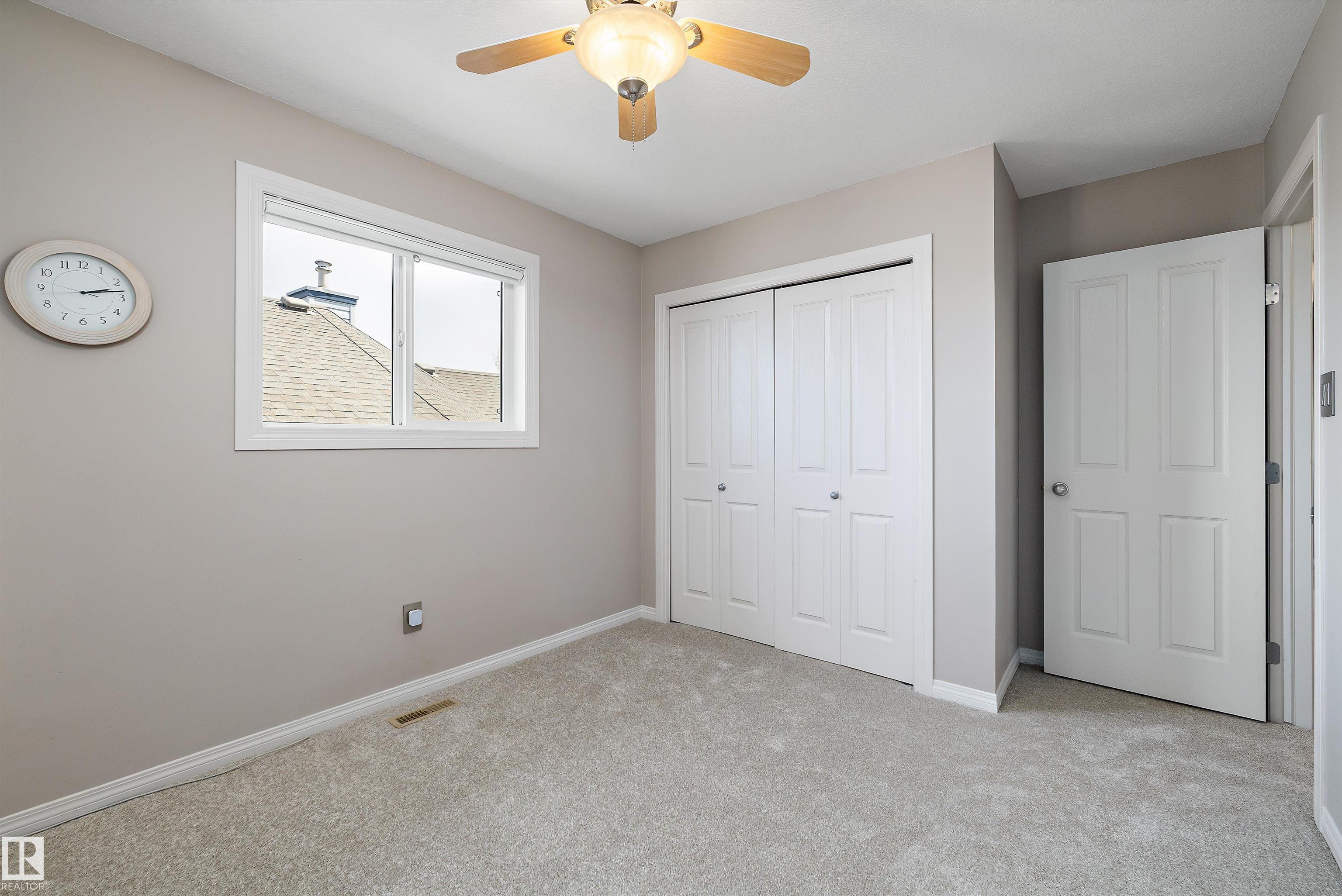 https://zimg.paragon.ice.com/ParagonImages/Property/PM/RAE/225400737/29/0/0/ed2979069e7a41d8e1caef2ba1126064/1/e23cb10d5ae98557a9c7de5814f28a13/225400737-e83f9219-f4e1-4146-a915-49542e1a2df0.JPG